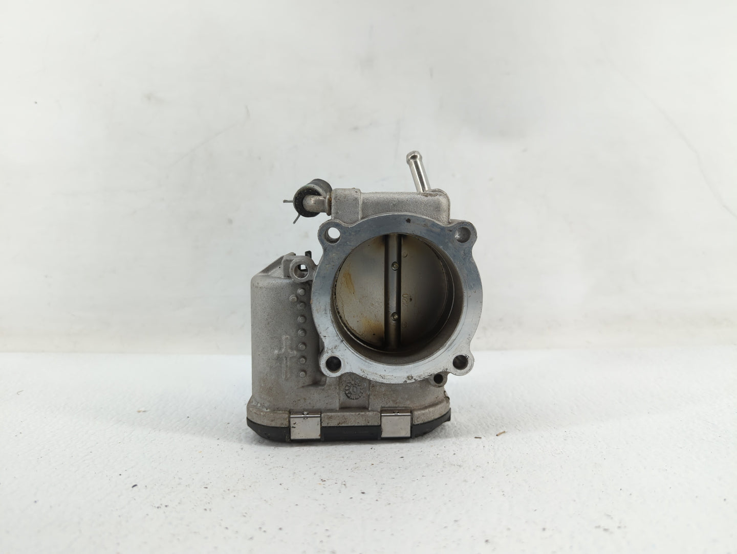 2016-2019 Kia Sorento Throttle Body P/N:0 280 750 618 35100-2G600 Fits Fits 2015 2016 2017 2018 2019 OEM Used Auto Parts - O