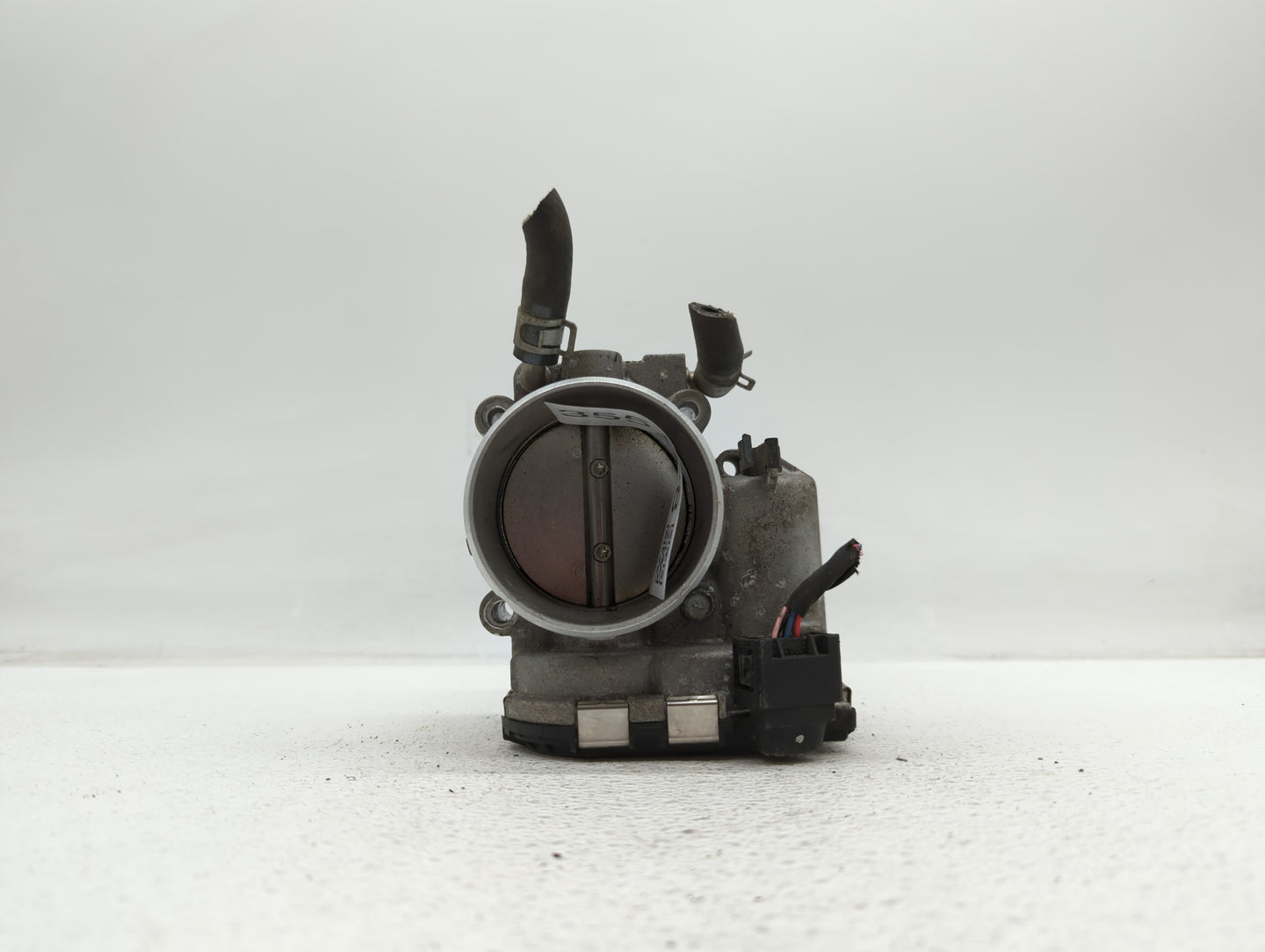 2016-2019 Kia Sorento Throttle Body P/N:0 280 750 618 35100-2G600 Fits Fits 2015 2016 2017 2018 2019 OEM Used Auto Parts - O