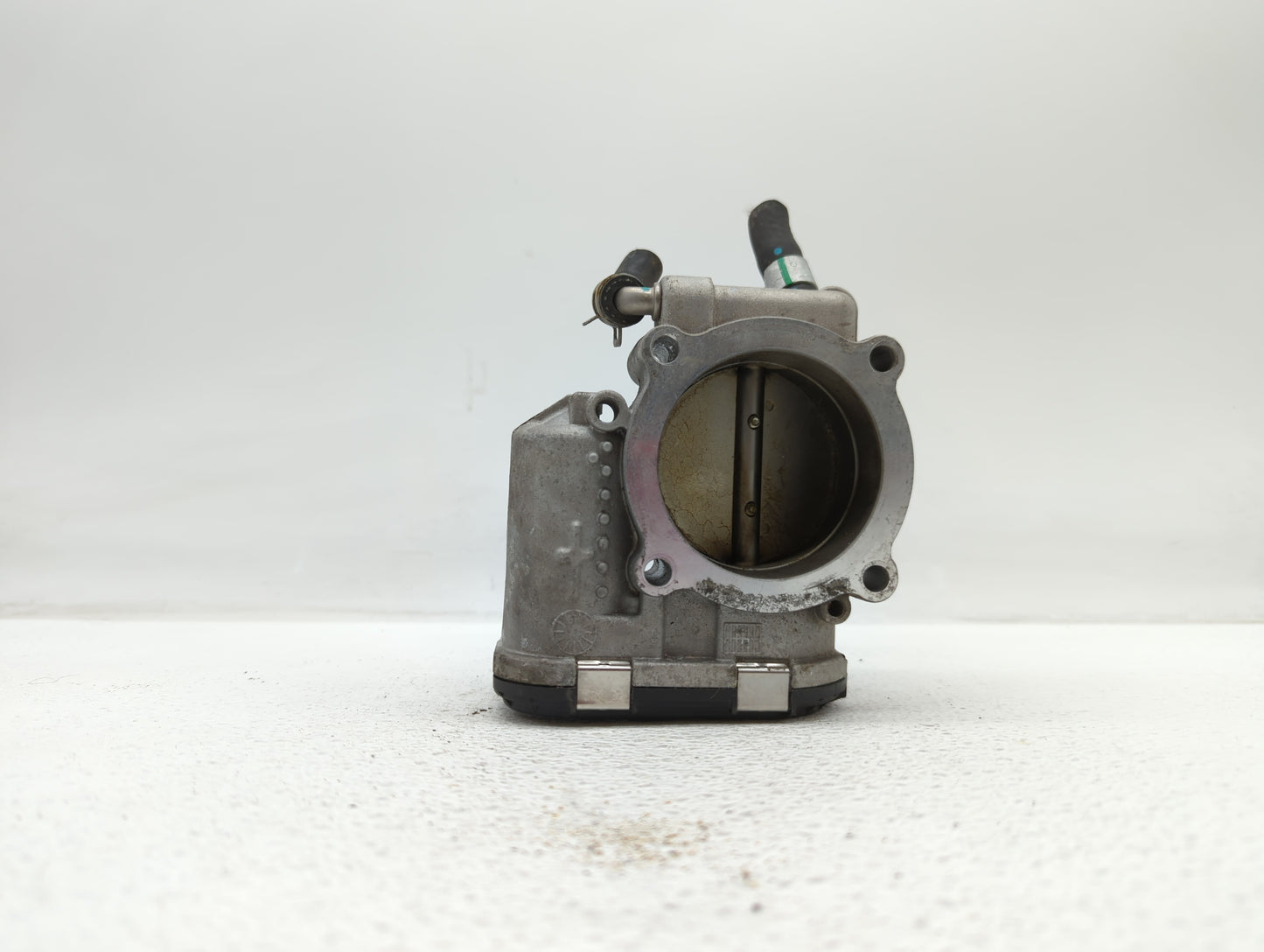 2016-2019 Kia Sorento Throttle Body P/N:0 280 750 618 35100-2G600 Fits Fits 2015 2016 2017 2018 2019 OEM Used Auto Parts - O