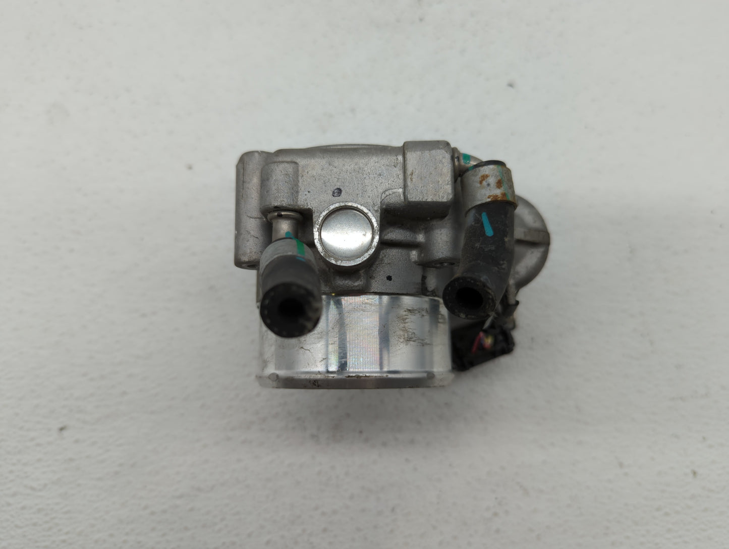 2016-2019 Kia Sorento Throttle Body P/N:0 280 750 618 35100-2G600 Fits Fits 2015 2016 2017 2018 2019 OEM Used Auto Parts - O