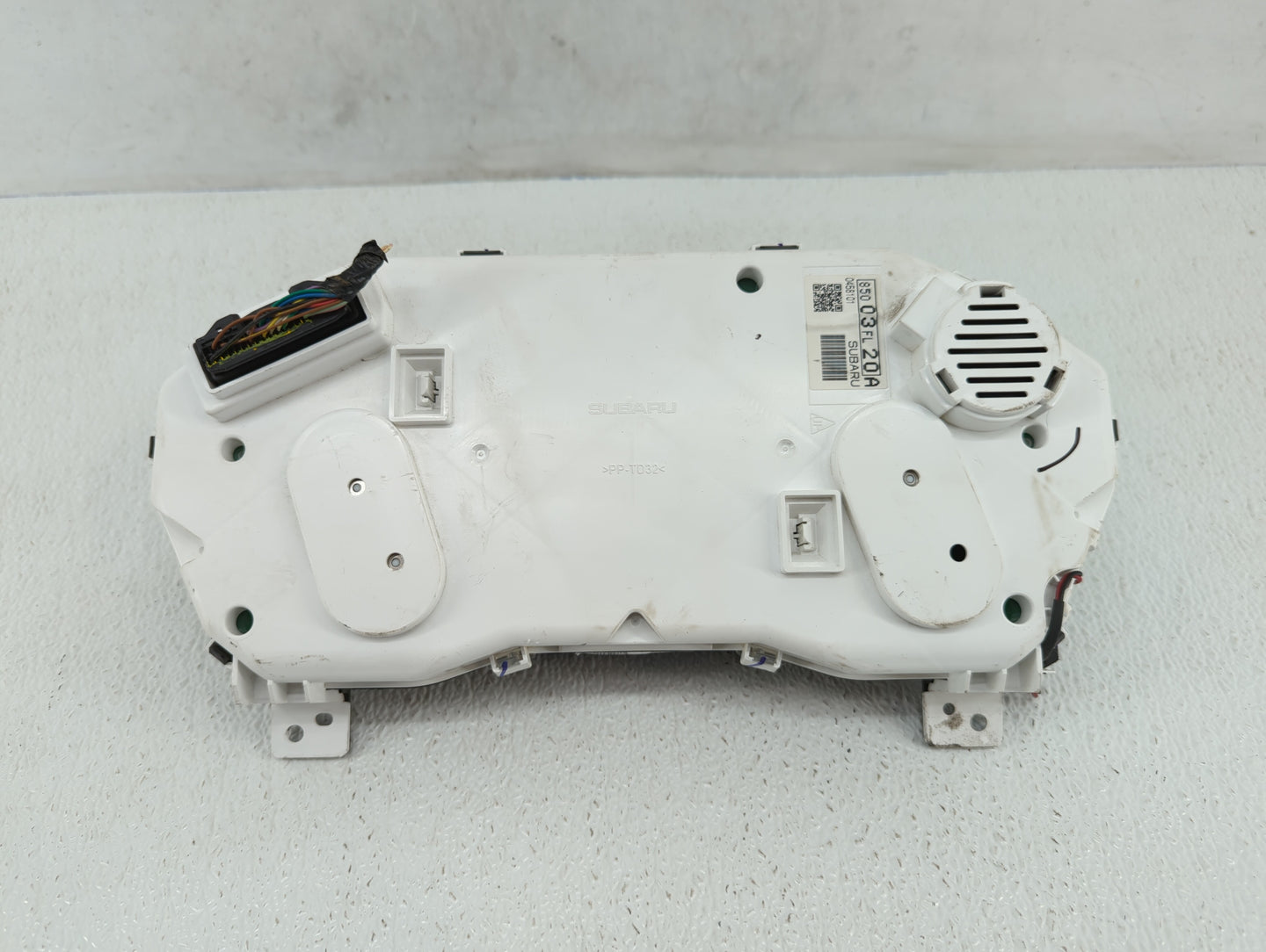 2018 Kia Sorento Instrument Cluster Speedometer Gauges P/N:85003FL20A Fits OEM Used Auto Parts - Oemusedautoparts1.com