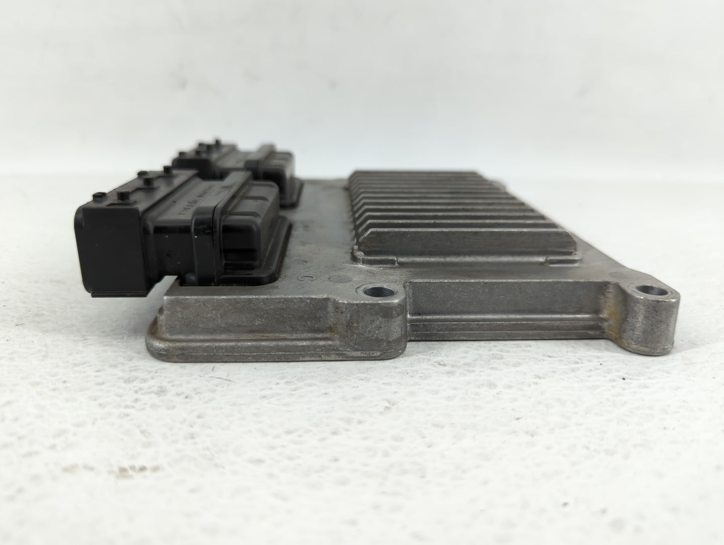 2016-2018 Kia Sorento PCM Engine Control Computer ECU ECM PCU OEM P/N:39111-3CWN0 39101-3CWN1 Fits Fits 2016 2017 2018 OEM U
