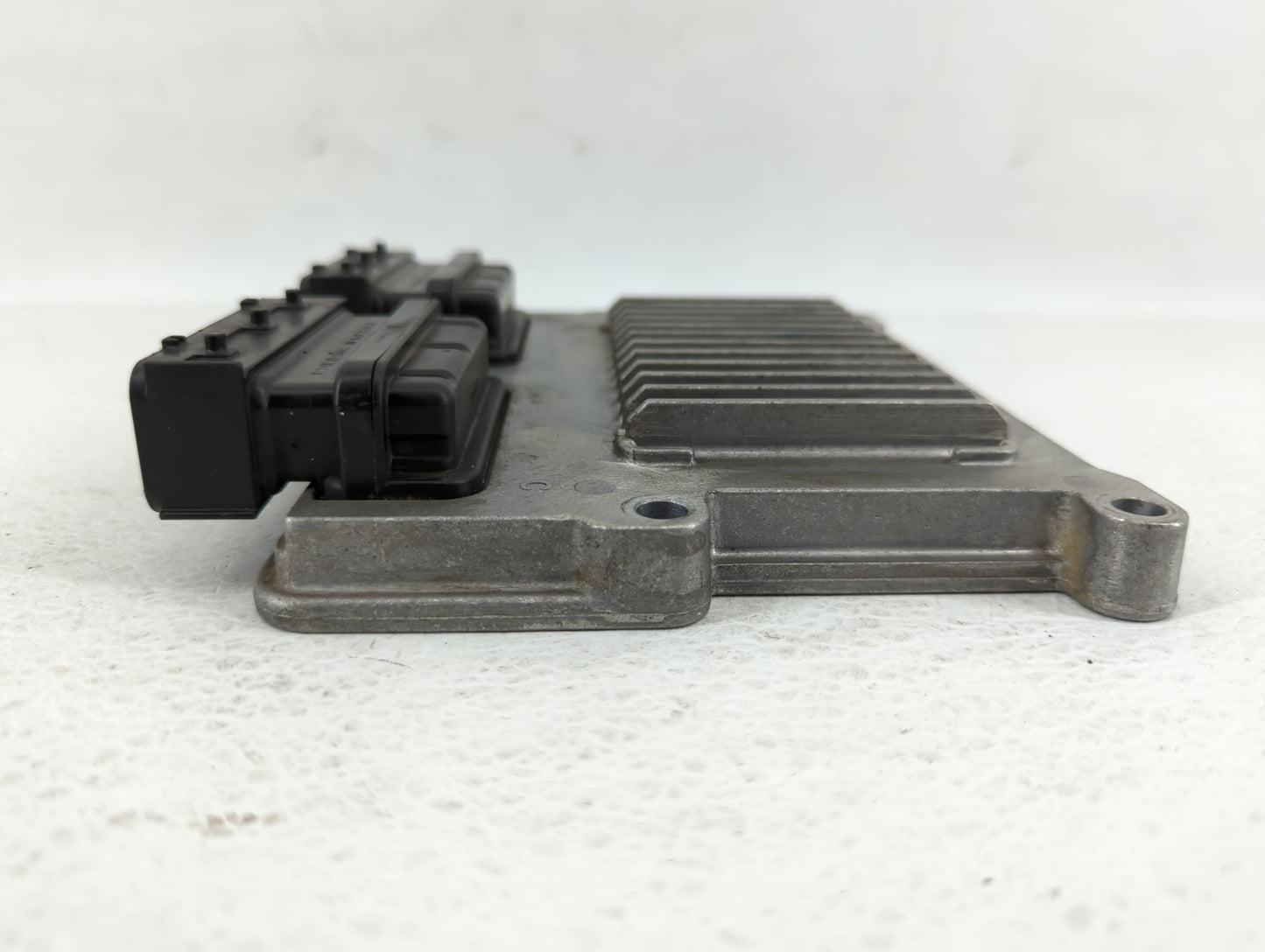2016-2018 Kia Sorento PCM Engine Control Computer ECU ECM PCU OEM P/N:39111-3CWN0 39101-3CWN1 Fits Fits 2016 2017 2018 OEM U
