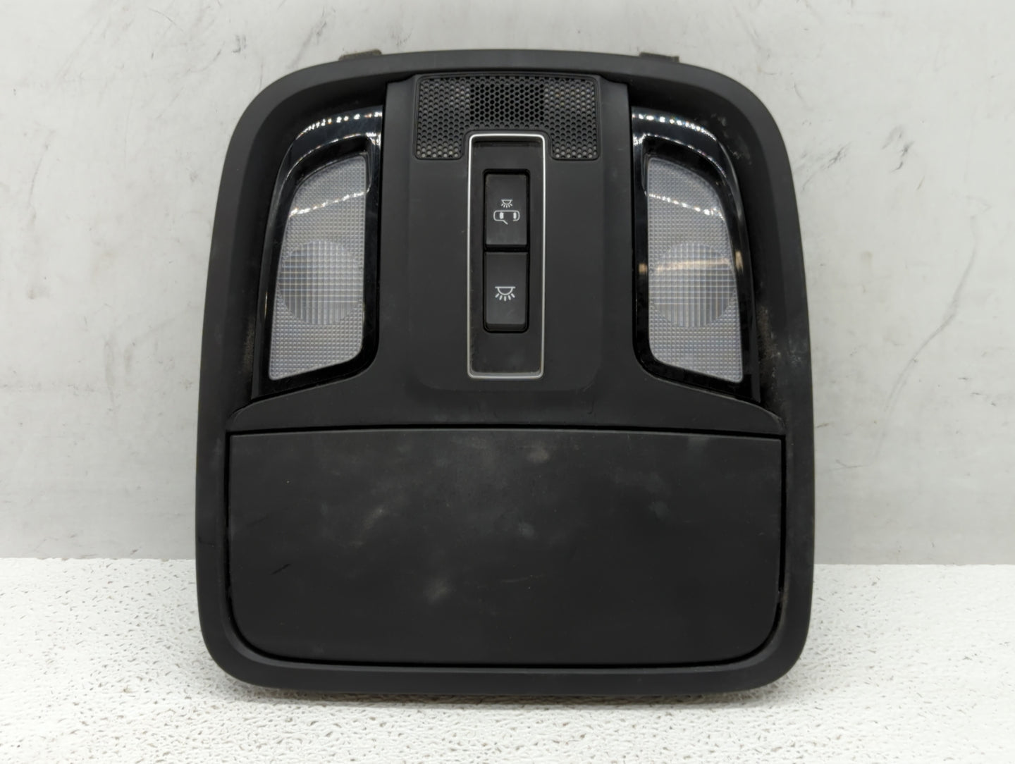 2018 Kia Sorento Overhead Roof Console - Oemusedautoparts1.com