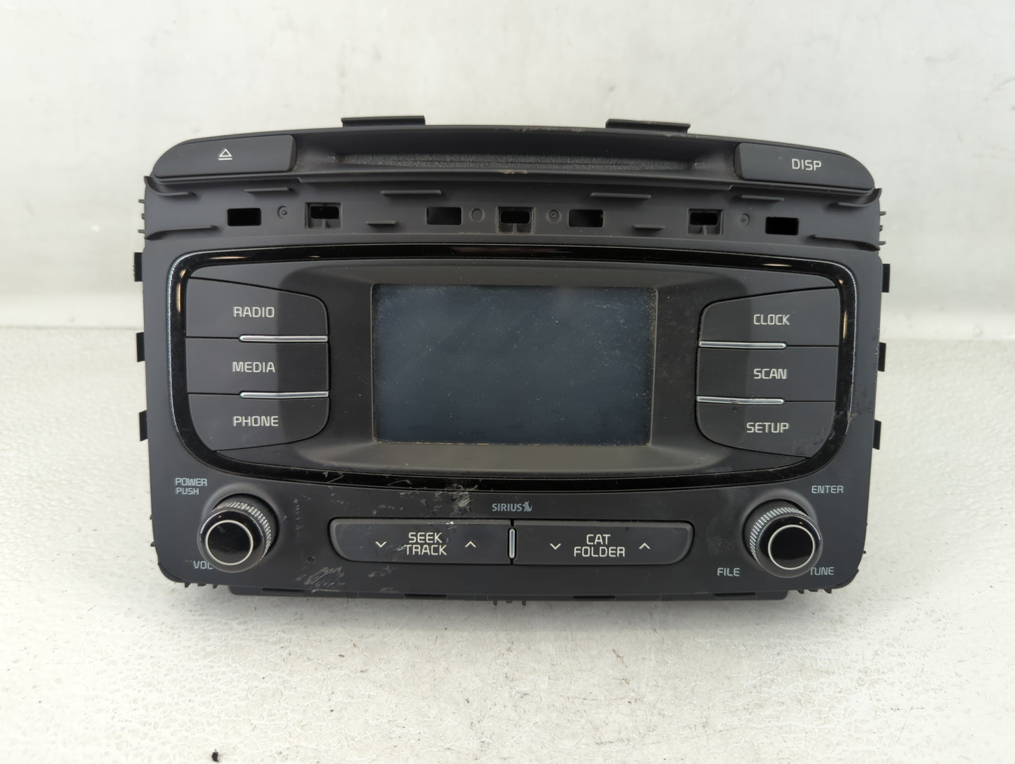 2016-2018 Kia Sorento Am Fm Cd Player Radio Receiver - Oemusedautoparts1.com