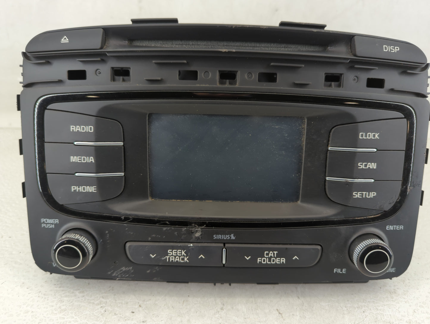2016-2018 Kia Sorento Am Fm Cd Player Radio Receiver - Oemusedautoparts1.com