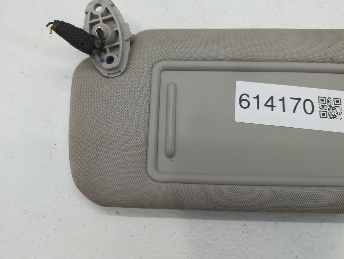 2016-2020 Kia Sorento Sun Visor Shade Replacement Driver Left Mirror Fits Fits 2016 2017 2018 2019 2020 OEM Used Auto Parts 