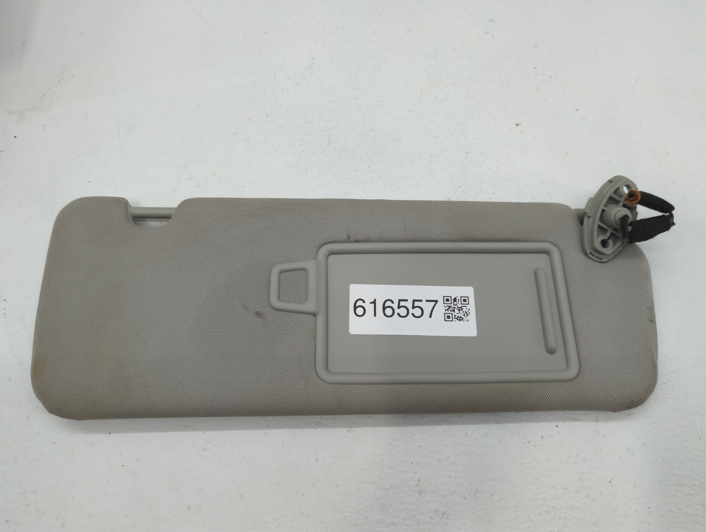 2016-2020 Kia Sorento Sun Visor Shade Replacement Passenger Right Mirror Fits Fits 2016 2017 2018 2019 2020 OEM Used Auto Pa