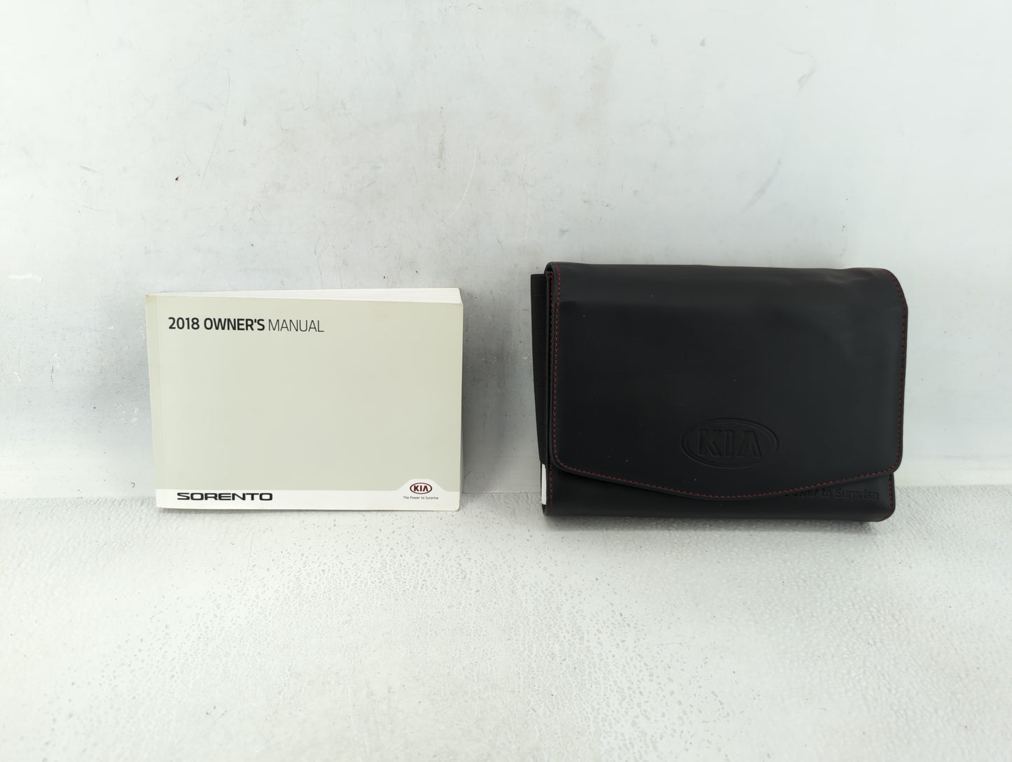 2018 Kia Sorento Owners Manual Book Guide P/N:JXG5-EU77C OEM Used Auto Parts - Oemusedautoparts1.com