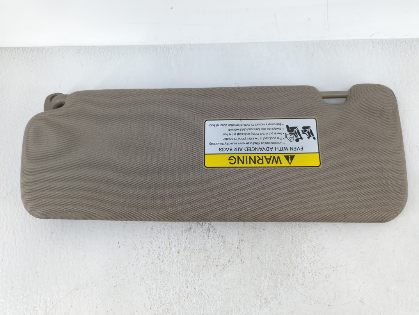 2016-2020 Kia Sorento Sun Visor Shade Replacement Passenger Right Mirror Fits Fits 2016 2017 2018 2019 2020 OEM Used Auto Pa