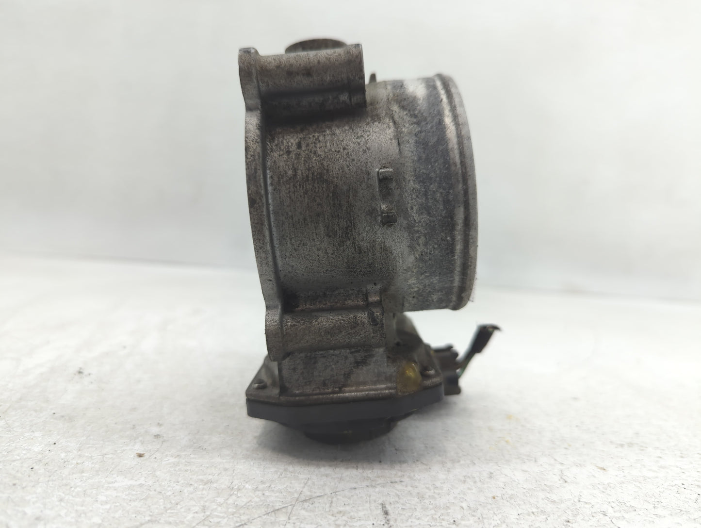 2014-2018 Kia Sorento Throttle Body P/N:35100-3CAA0 Fits Fits 2012 2013 2014 2015 2016 2017 2018 OEM Used Auto Parts - Oemus