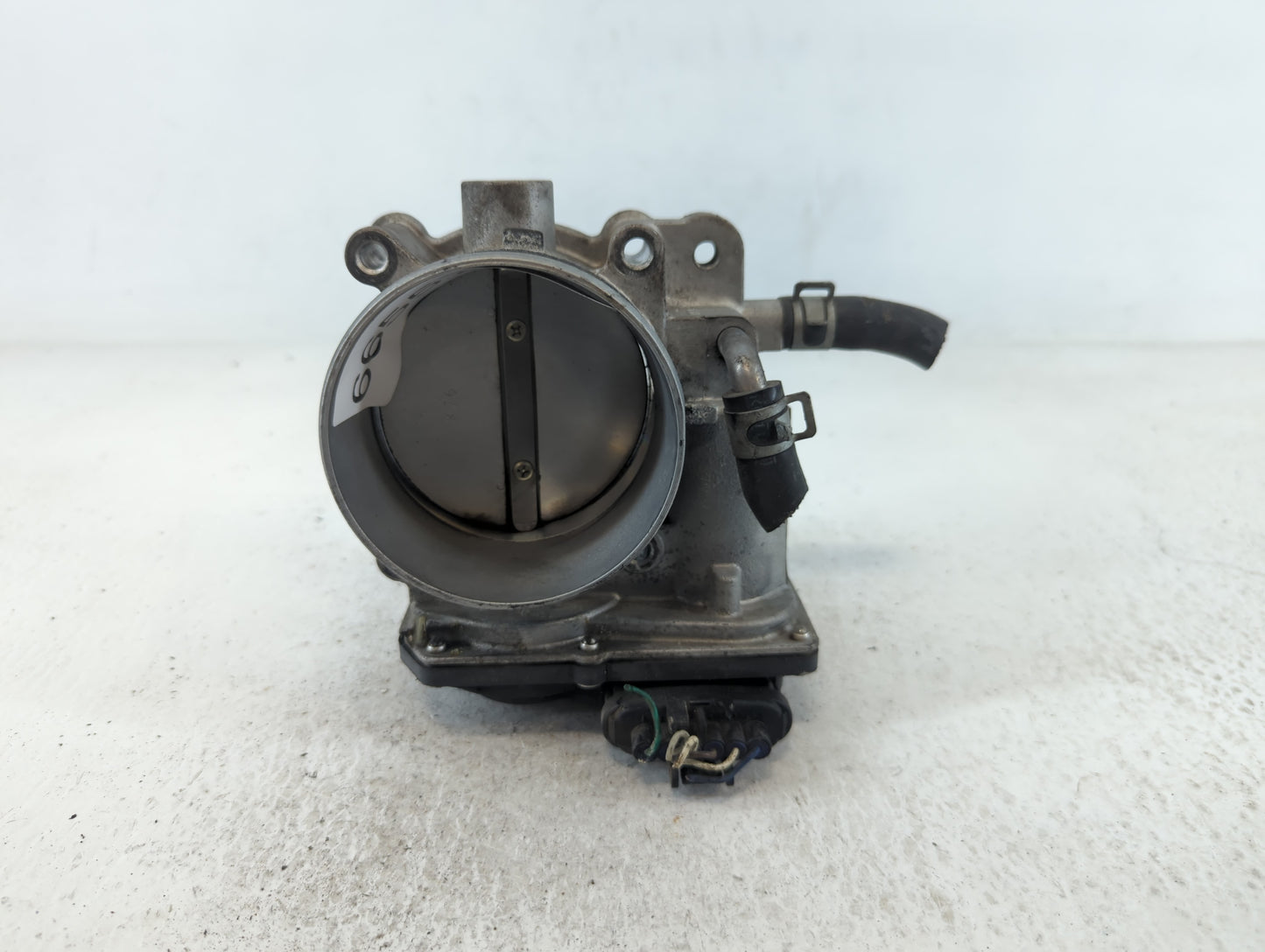 2016-2020 Kia Sorento Throttle Body P/N:35100-3CAA0 Fits Fits 2015 2016 2017 2018 2019 2020 2021 OEM Used Auto Parts - Oemus