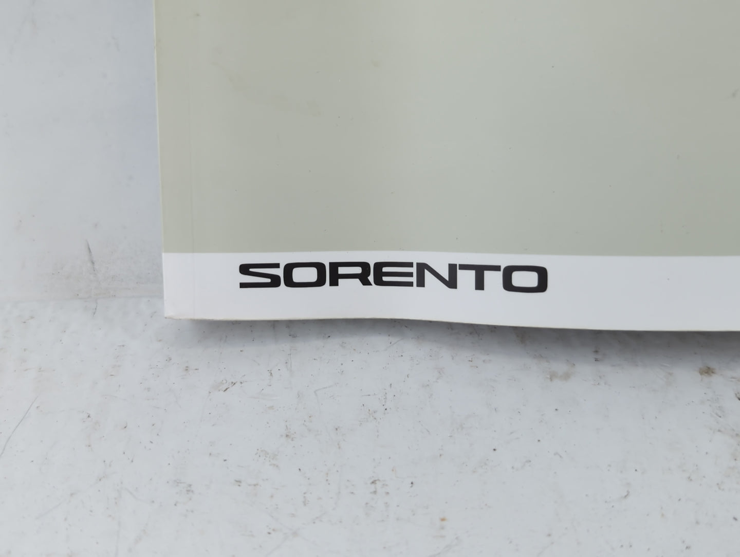 2018 Kia Sorento Owners Manual Book Guide P/N:JXG5-EU7DE OEM Used Auto Parts - Oemusedautoparts1.com