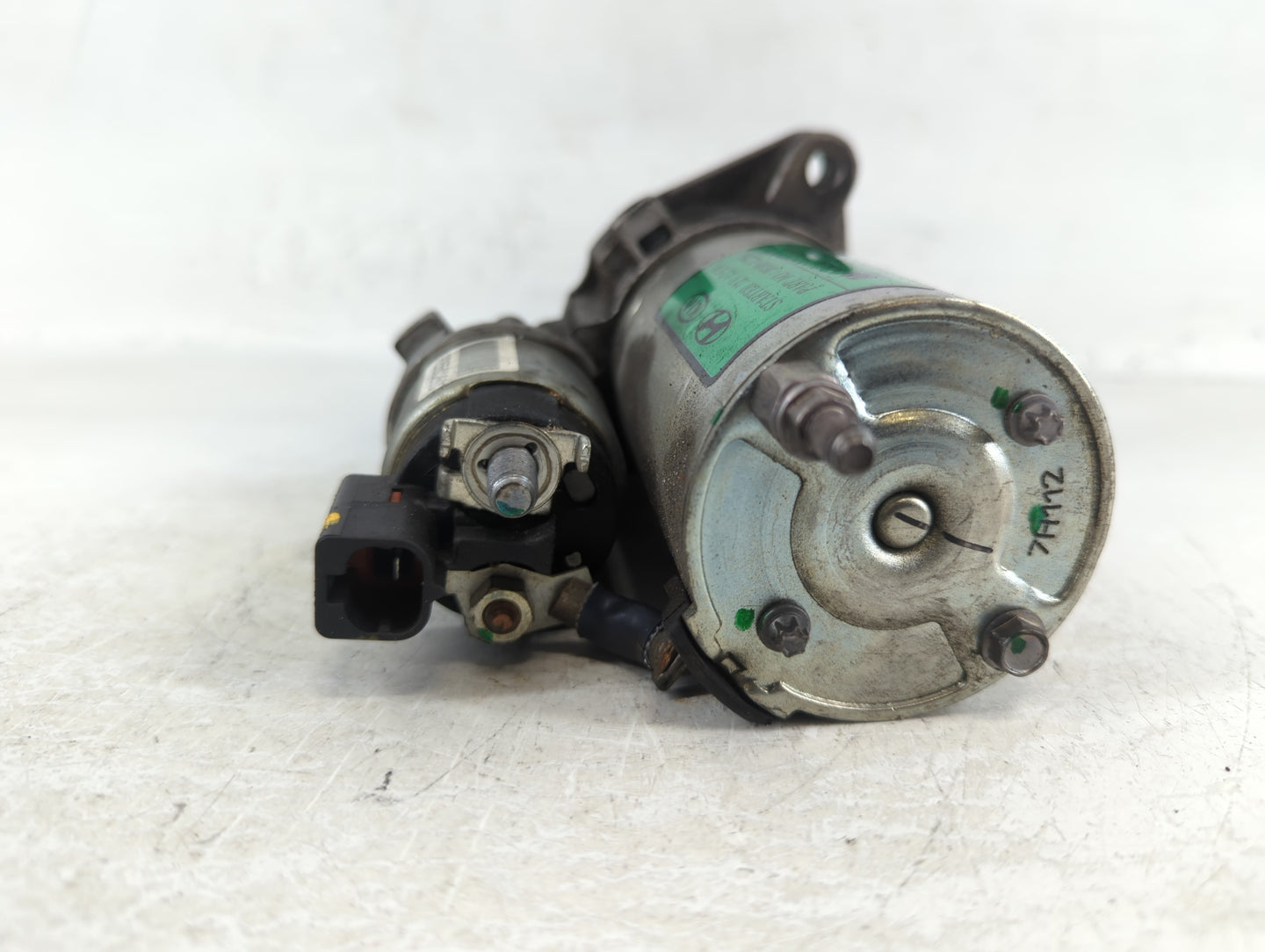 2016-2020 Kia Sorento Car Starter Motor Solenoid OEM P/N:8000767 36100-3C260 Fits Fits 2015 2016 2017 2018 2019 2020 OEM Use