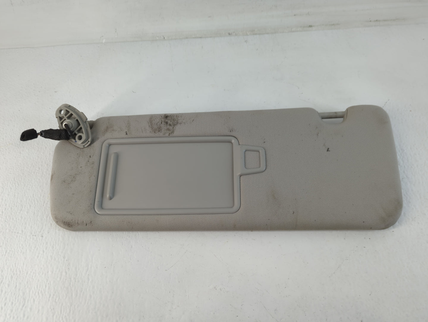 2016-2020 Kia Sorento Sun Visor Shade Replacement Driver Left Mirror Fits Fits 2016 2017 2018 2019 2020 OEM Used Auto Parts 