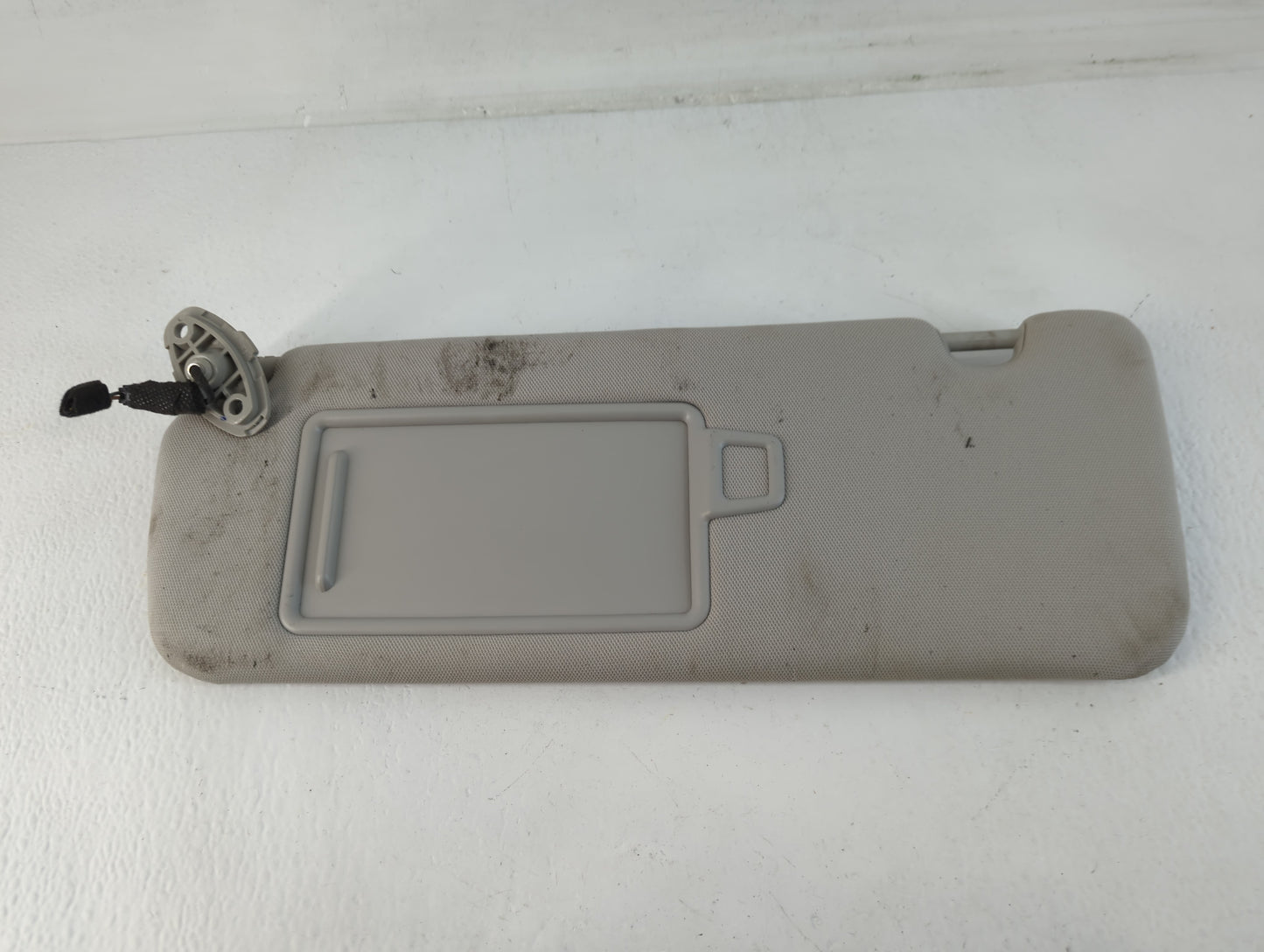 2016-2020 Kia Sorento Sun Visor Shade Replacement Driver Left Mirror Fits Fits 2016 2017 2018 2019 2020 OEM Used Auto Parts 