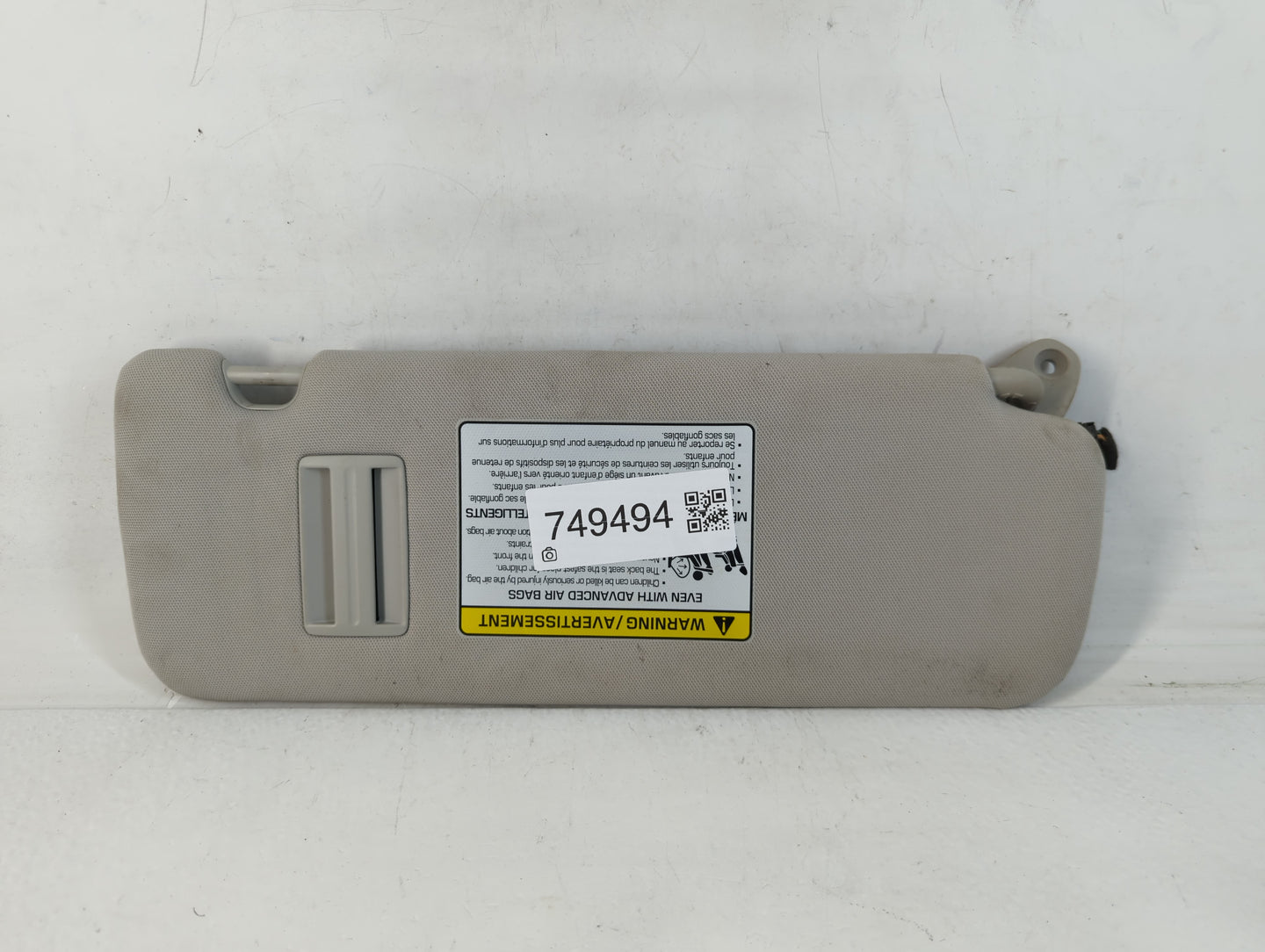 2016-2020 Kia Sorento Sun Visor Shade Replacement Driver Left Mirror Fits Fits 2016 2017 2018 2019 2020 OEM Used Auto Parts 
