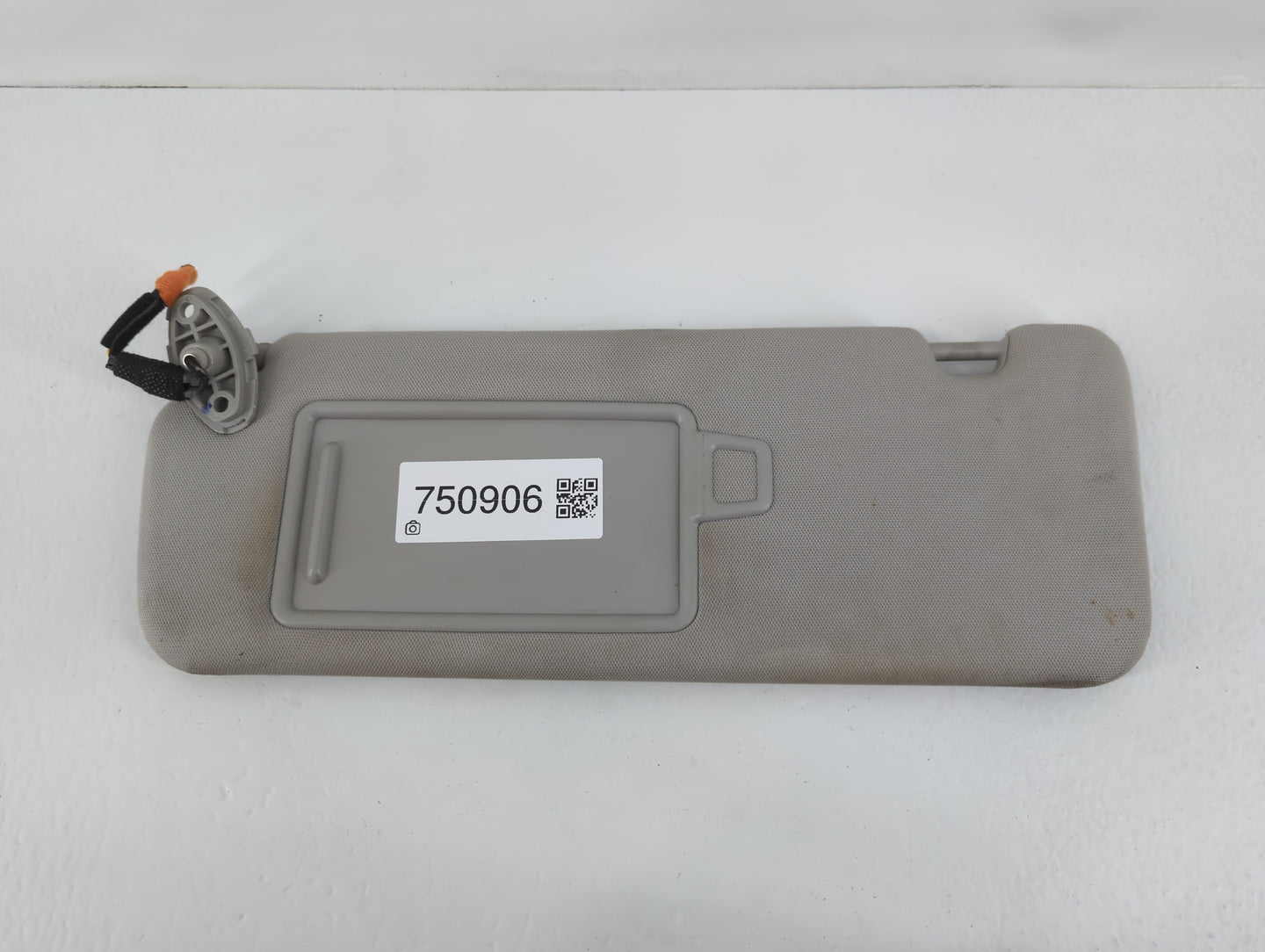 2016-2020 Kia Sorento Sun Visor Shade Replacement Driver Left Mirror Fits Fits 2016 2017 2018 2019 2020 OEM Used Auto Parts 