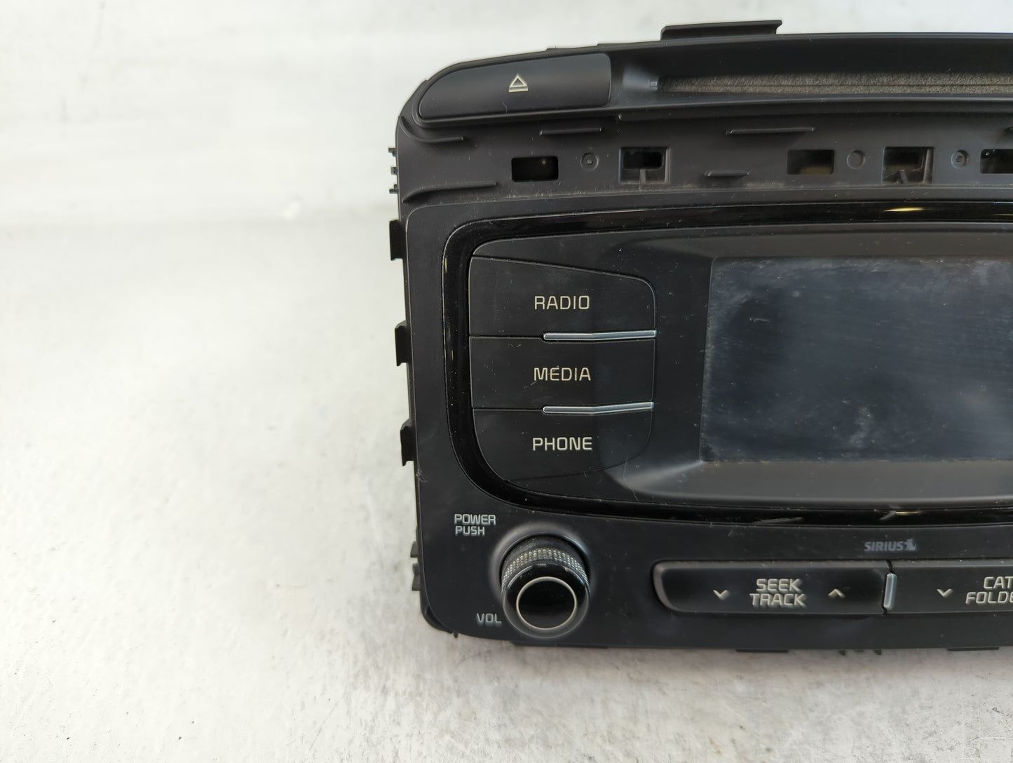 2018 Kia Sorento Radio AM FM Cd Player Receiver Replacement P/N:96180-C6000WK Fits OEM Used Auto Parts - Oemusedautoparts1.c