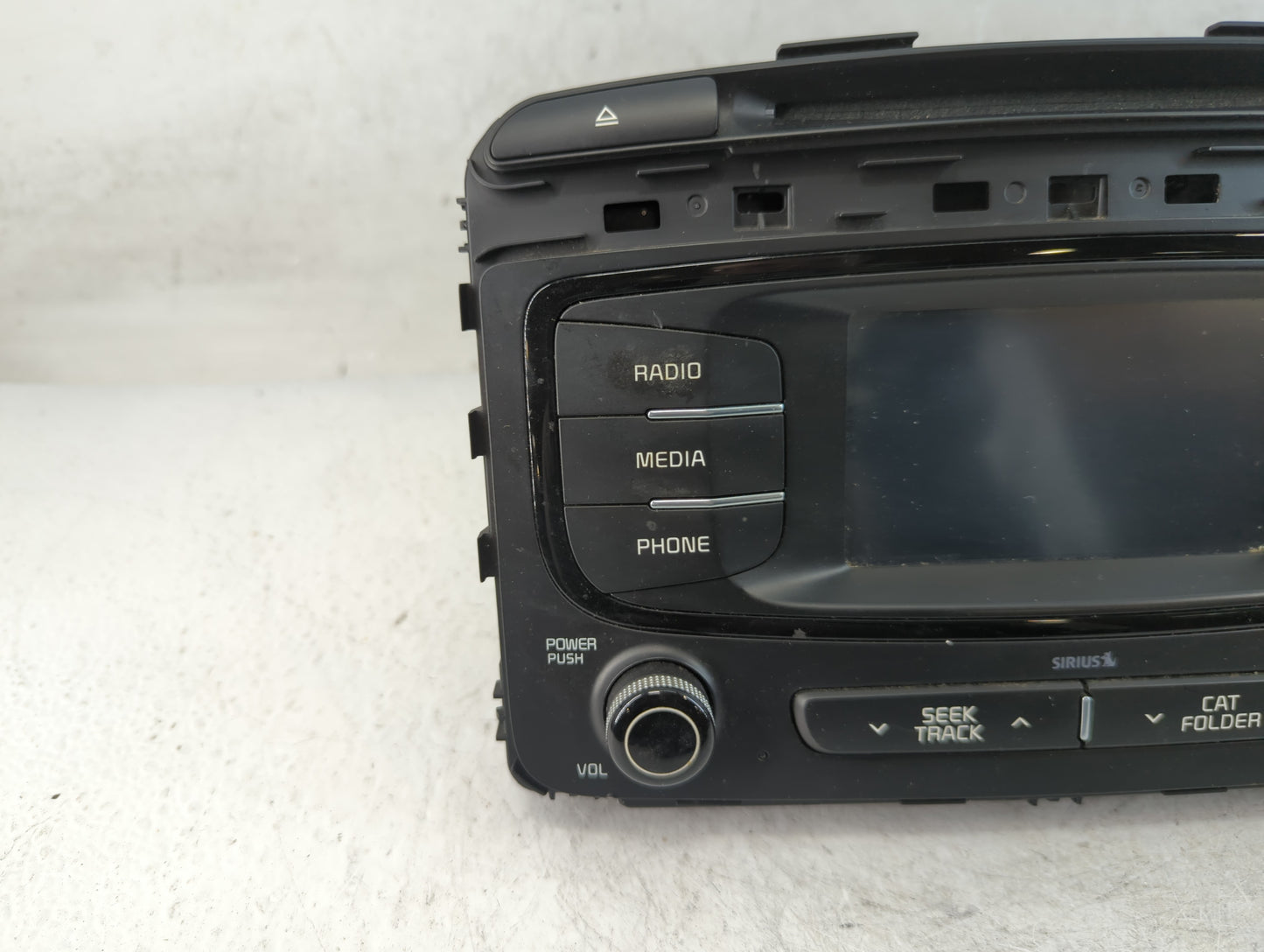 2016-2018 Kia Sorento Radio AM FM Cd Player Receiver Replacement P/N:96160-C6300WK Fits Fits 2016 2017 2018 OEM Used Auto Pa