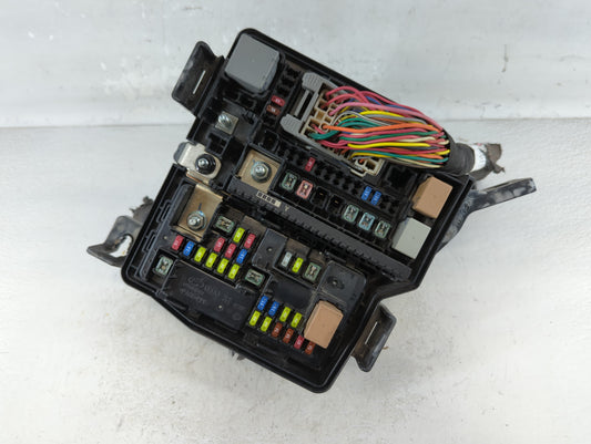 2016-2018 Kia Sorento Fusebox Fuse Box Panel Relay Module P/N:91420C6030 Fits Fits 2016 2017 2018 OEM Used Auto Parts - Oemu