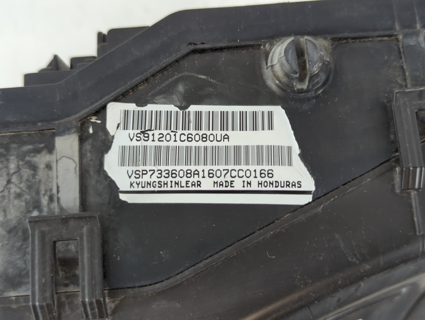 2016-2018 Kia Sorento Fusebox Fuse Box Panel Relay Module P/N:91420C6030 Fits Fits 2016 2017 2018 OEM Used Auto Parts - Oemu