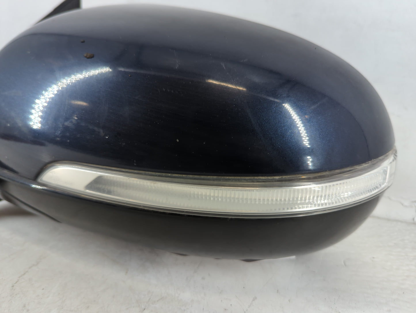 2016-2020 Kia Sorento Driver Side View Mirror - Left Door Mirror OEM Used - Oemusedautoparts1.com