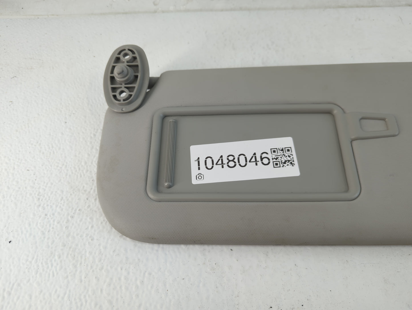 2014-2019 Kia Soul Sun Visor Shade Replacement Driver Left Mirror Fits Fits 2014 2015 2016 2017 2018 2019 OEM Used Auto Part