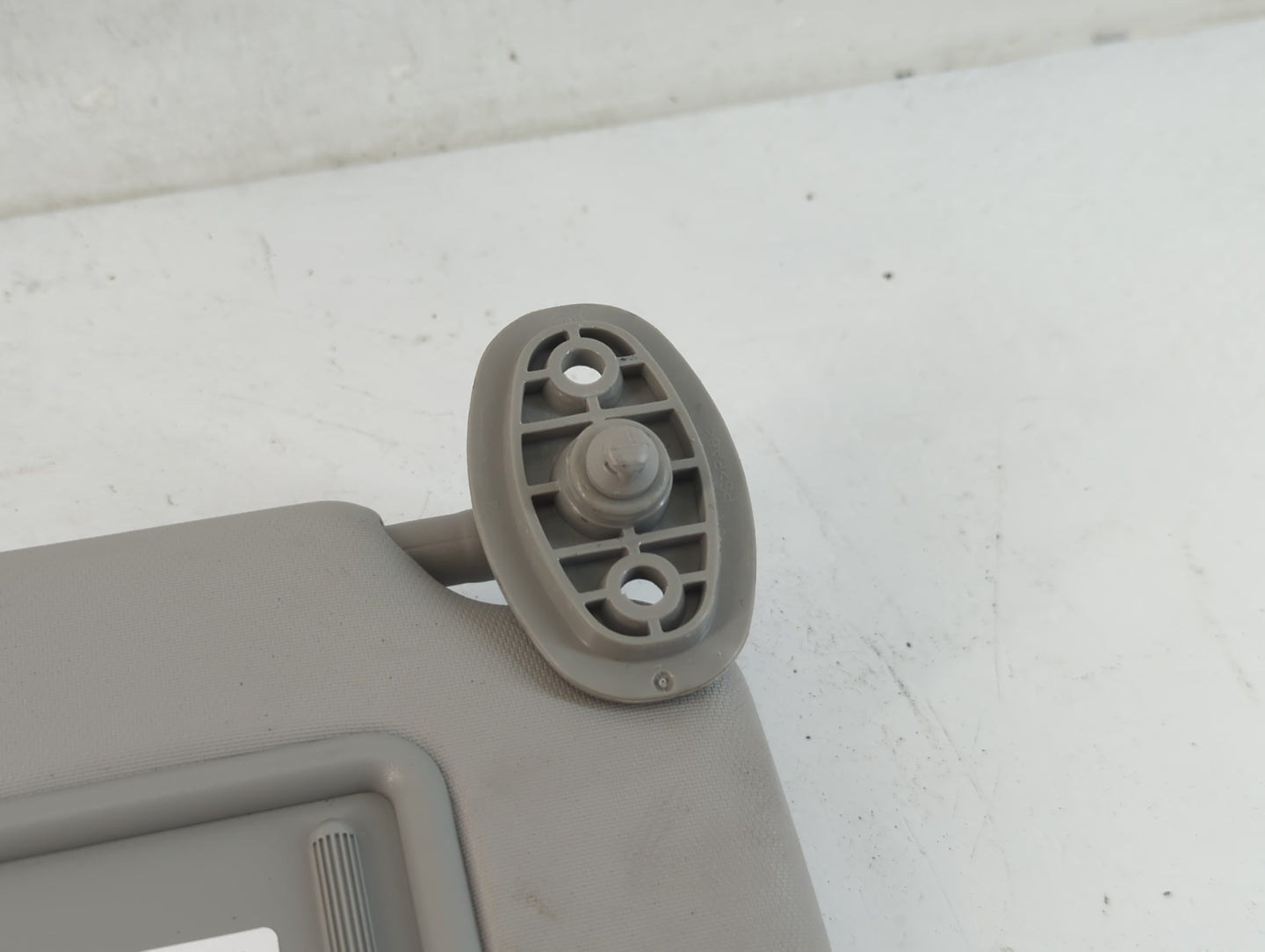 2014-2019 Kia Soul Sun Visor Shade Replacement Passenger Right Mirror Fits Fits 2014 2015 2016 2017 2018 2019 OEM Used Auto 
