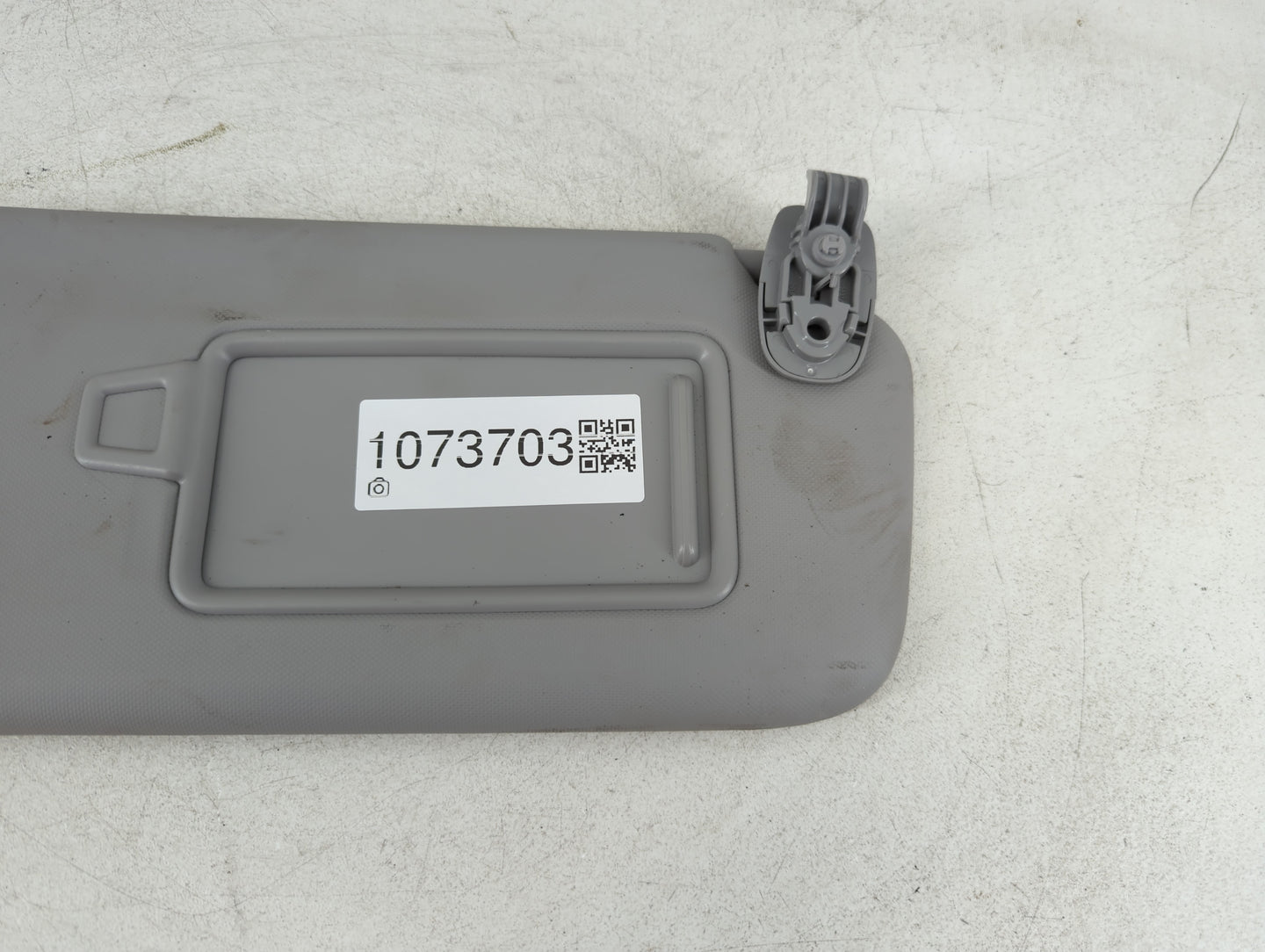 2014-2019 Kia Soul Sun Visor Shade Replacement Passenger Right Mirror Fits Fits 2014 2015 2016 2017 2018 2019 OEM Used Auto 