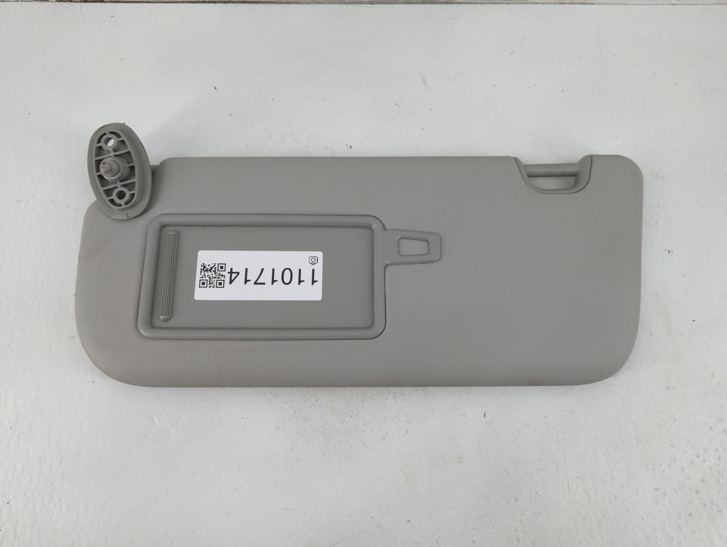 2014-2019 Kia Soul Sun Visor Shade Replacement Driver Left Mirror Fits Fits 2014 2015 2016 2017 2018 2019 OEM Used Auto Part