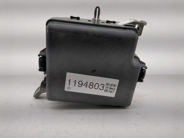 2017-2019 Kia Soul Fusebox Fuse Box Panel Relay Module P/N:91709B2070 Fits Fits 2017 2018 2019 OEM Used Auto Parts - Oemused