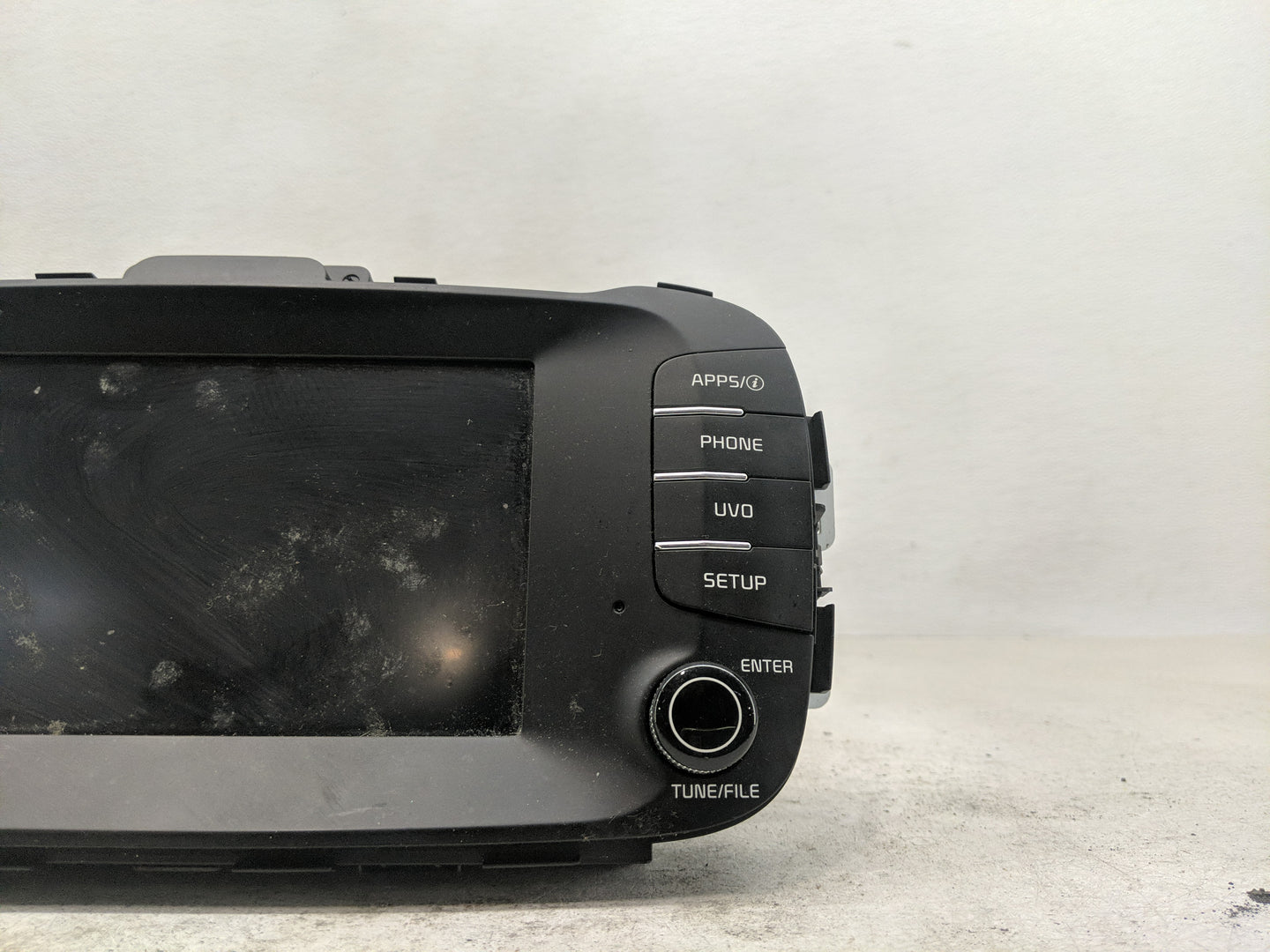 2017-2019 Kia Soul Radio AM FM Cd Player Receiver Replacement P/N:96160-B2310CA Fits Fits 2017 2018 2019 OEM Used Auto Parts