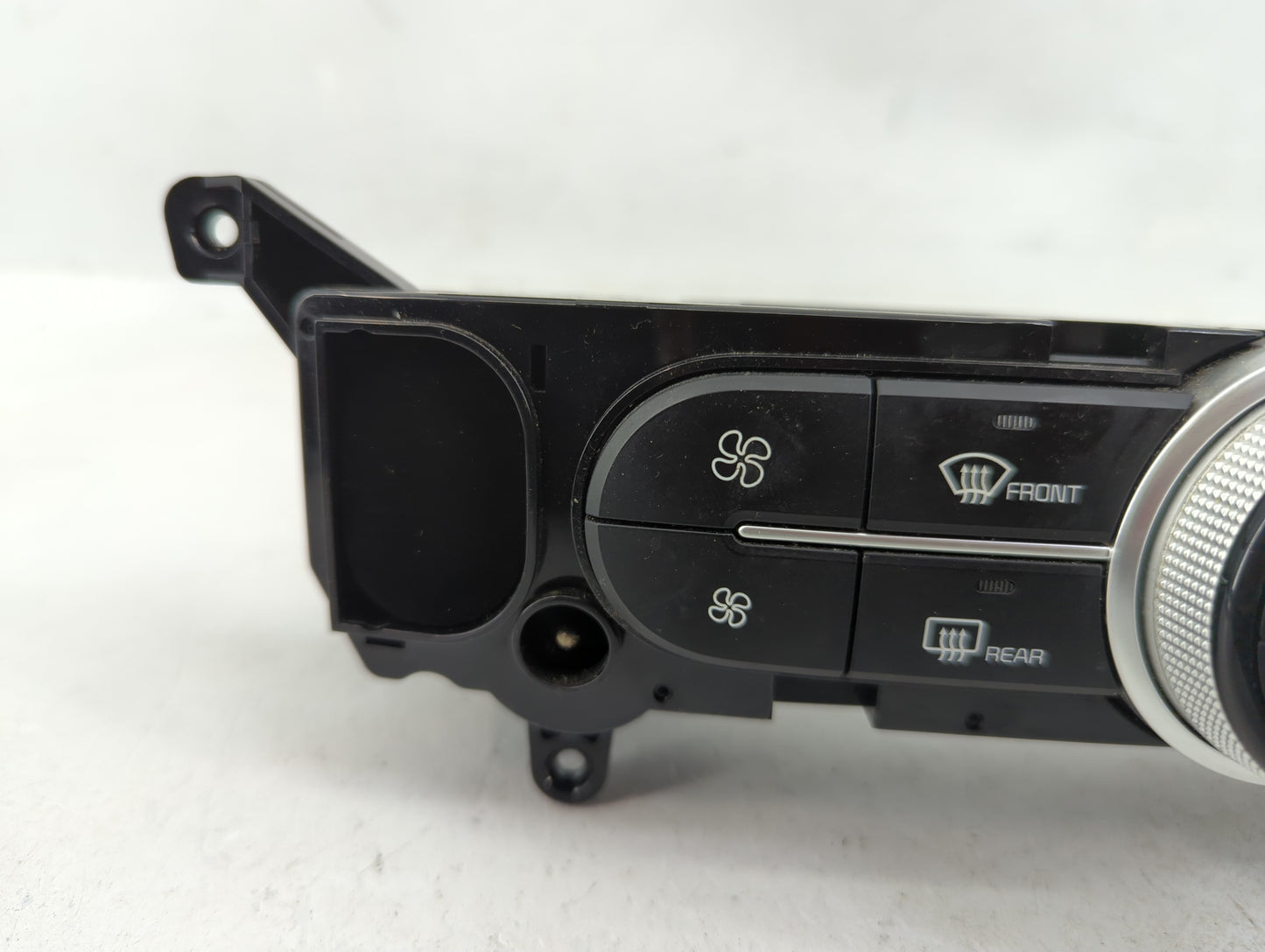 2017-2019 Kia Soul Climate Control Module Temperature AC/Heater Replacement P/N:97250-B2XXX 97250-B2GQ1CA Fits Fits 2017 201