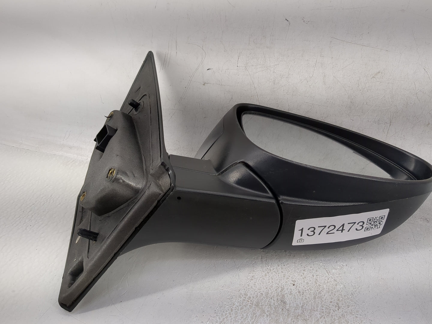 2014-2019 Kia Soul Driver Side View Mirror - Left Door Mirror OEM Used - Oemusedautoparts1.com