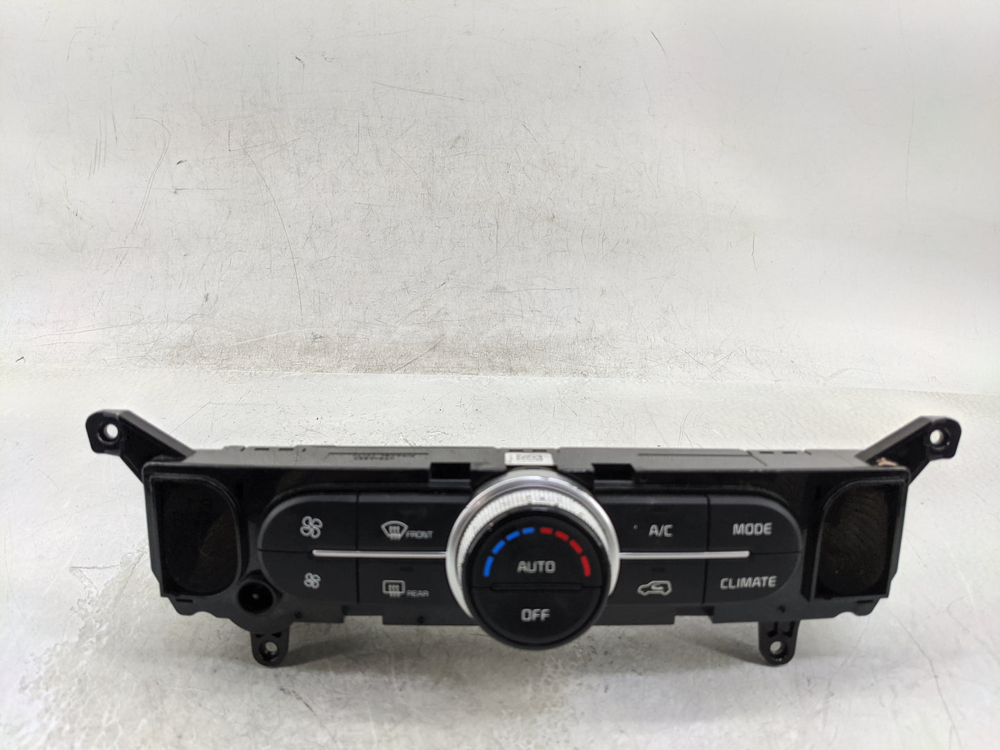 2017-2019 Kia Soul Climate Control Module Temperature AC/Heater Replacement Fits Fits 2017 2018 2019 OEM Used Auto Parts - O