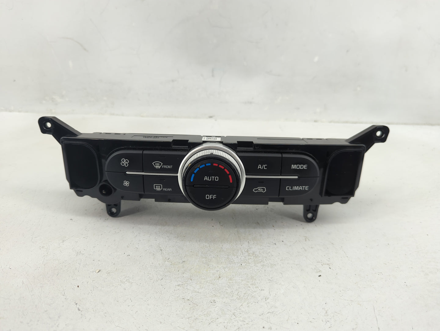 2017-2019 Kia Soul Climate Control Module Temperature AC/Heater Replacement P/N:97250-B2GQ1CA Fits Fits 2017 2018 2019 OEM U