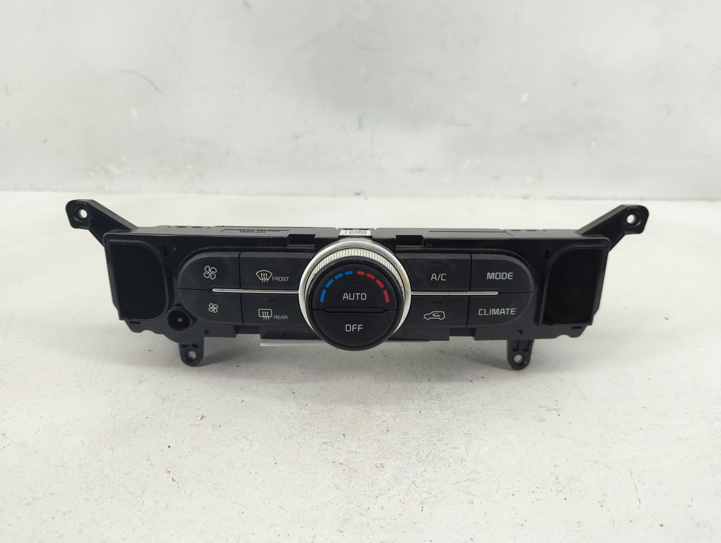 2017-2019 Kia Soul Climate Control Module Temperature AC/Heater Replacement P/N:97250-B2XXX 97250-B2GQ1CA Fits Fits 2017 201
