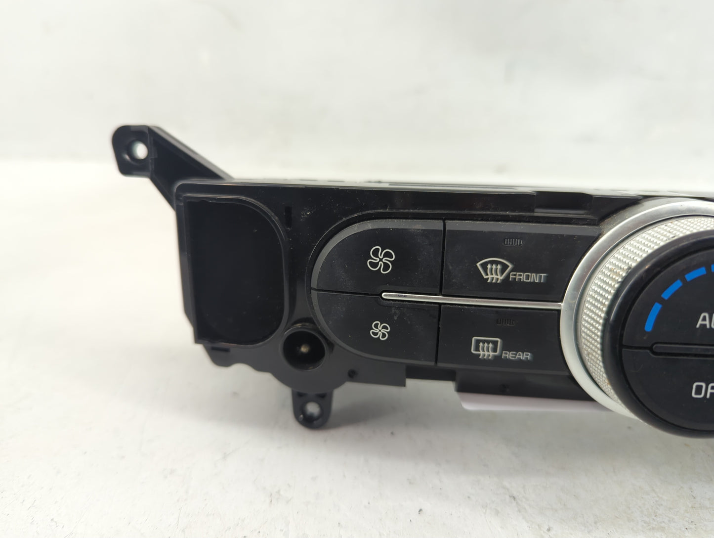 2017-2019 Kia Soul Climate Control Module Temperature AC/Heater Replacement P/N:97250-B2XXX 97250-B2GQ1CA Fits Fits 2017 201