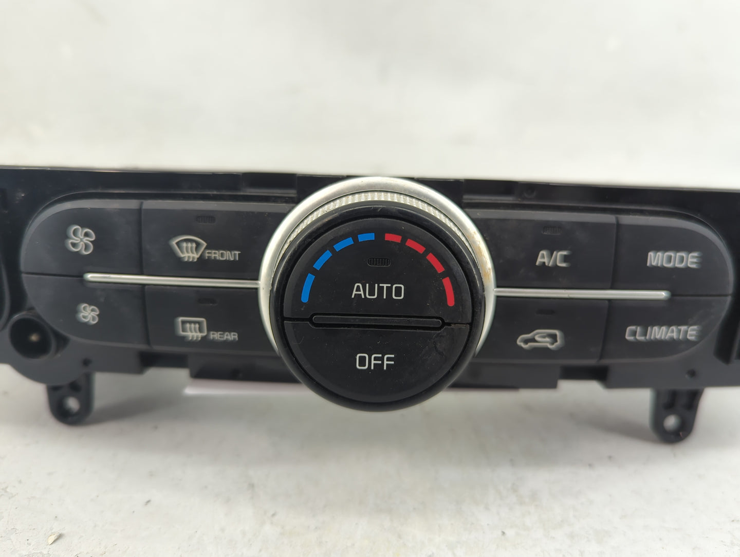 2017-2019 Kia Soul Climate Control Module Temperature AC/Heater Replacement P/N:97250-B2XXX 97250-B2GQ1CA Fits Fits 2017 201