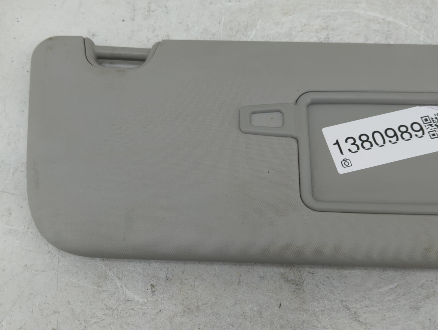 2014-2019 Kia Soul Sun Visor Shade Replacement Passenger Right Mirror Fits Fits 2014 2015 2016 2017 2018 2019 OEM Used Auto 