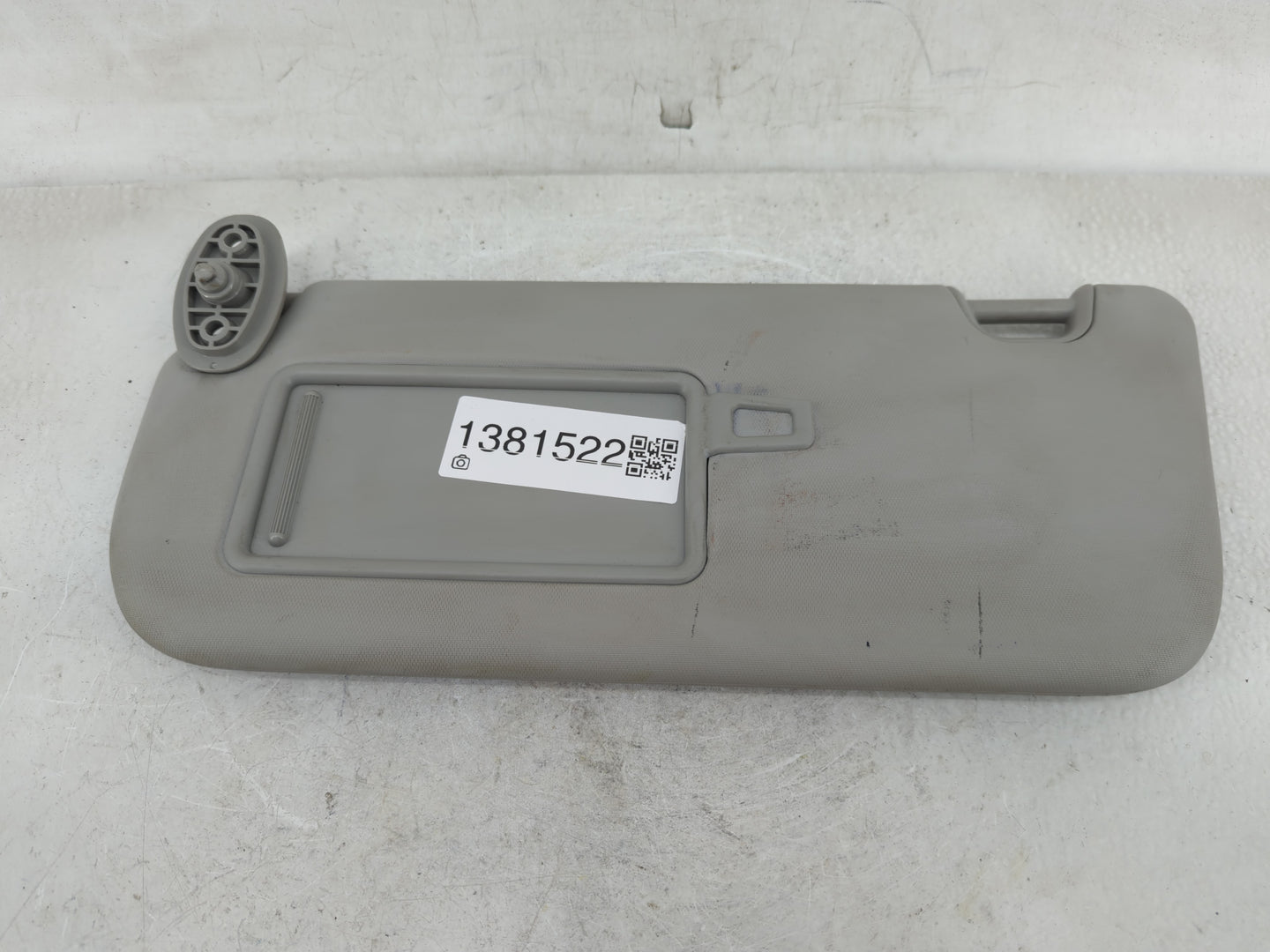 2014-2019 Kia Soul Sun Visor Shade Replacement Driver Left Mirror Fits Fits 2014 2015 2016 2017 2018 2019 OEM Used Auto Part