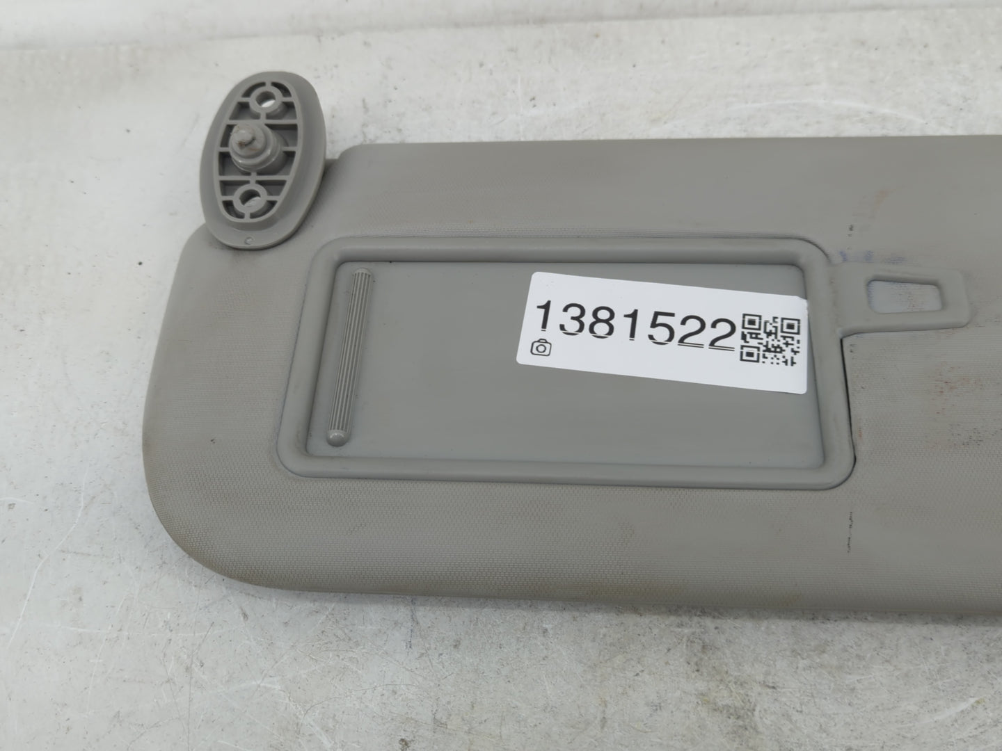 2014-2019 Kia Soul Sun Visor Shade Replacement Driver Left Mirror Fits Fits 2014 2015 2016 2017 2018 2019 OEM Used Auto Part
