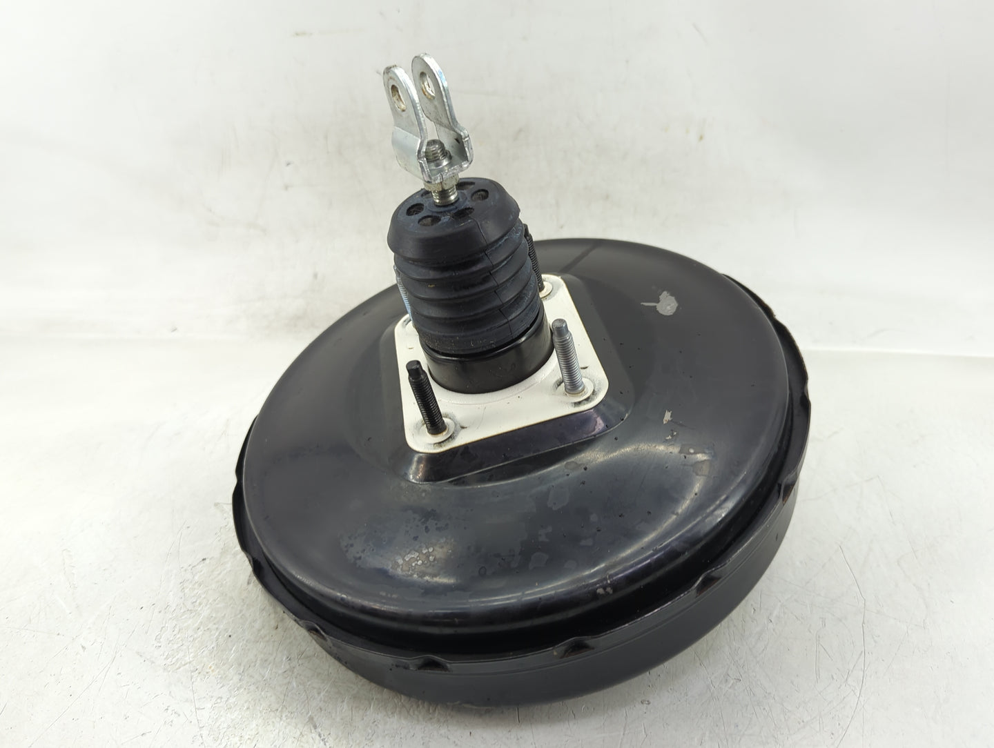 2017-2019 Kia Soul Power Brake Booster Oem 1382931 - Oemusedautoparts1.com