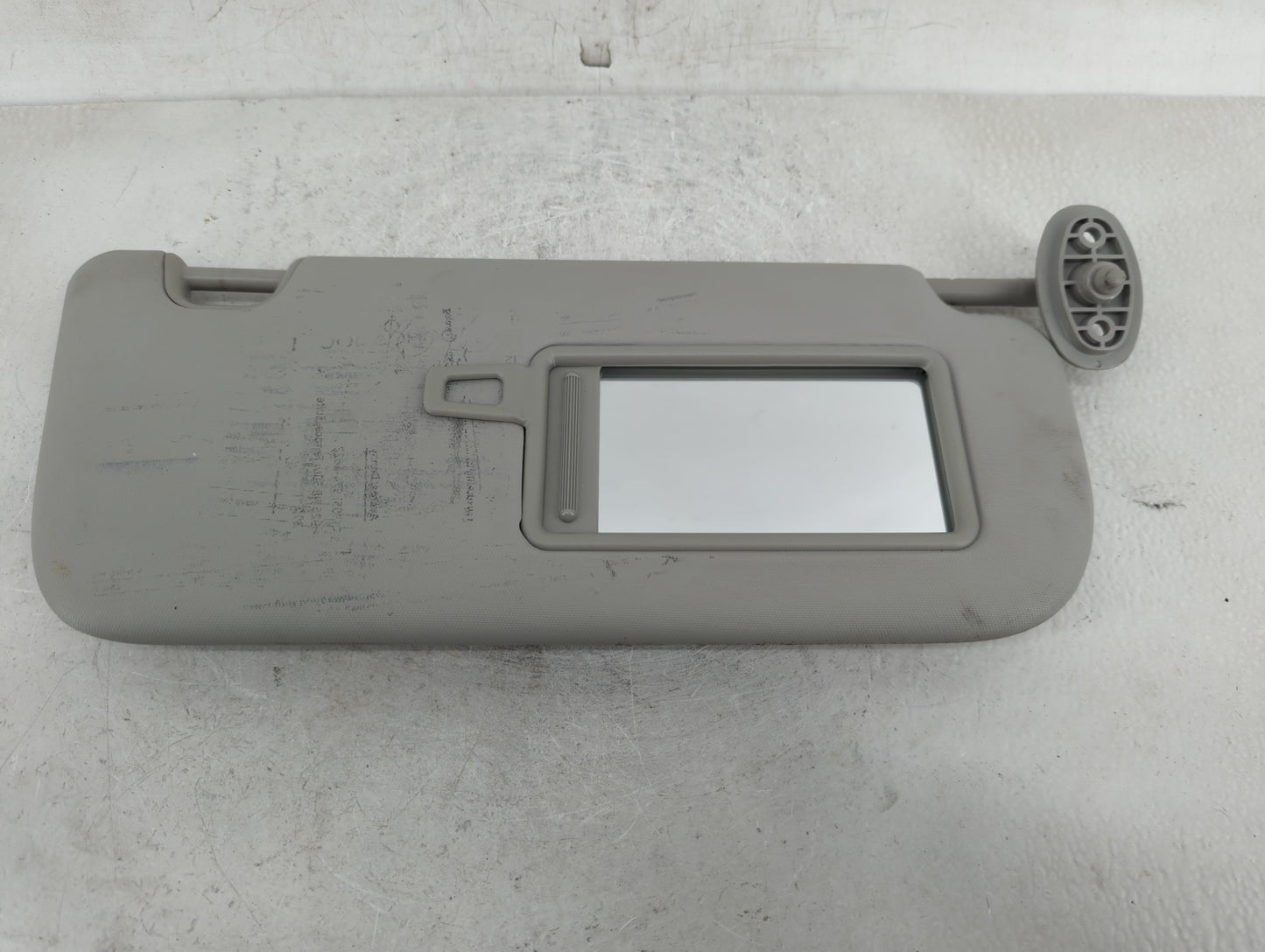 2014-2019 Kia Soul Sun Visor Shade Replacement Passenger Right Mirror Fits Fits 2014 2015 2016 2017 2018 2019 OEM Used Auto 