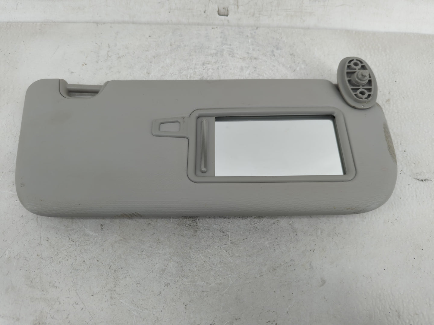 2014-2019 Kia Soul Sun Visor Shade Replacement Passenger Right Mirror Fits Fits 2014 2015 2016 2017 2018 2019 OEM Used Auto 