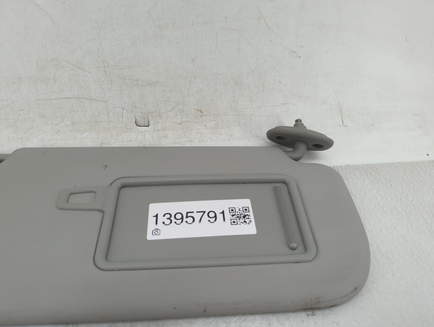 2014-2019 Kia Soul Sun Visor Shade Replacement Passenger Right Mirror Fits Fits 2014 2015 2016 2017 2018 2019 OEM Used Auto 