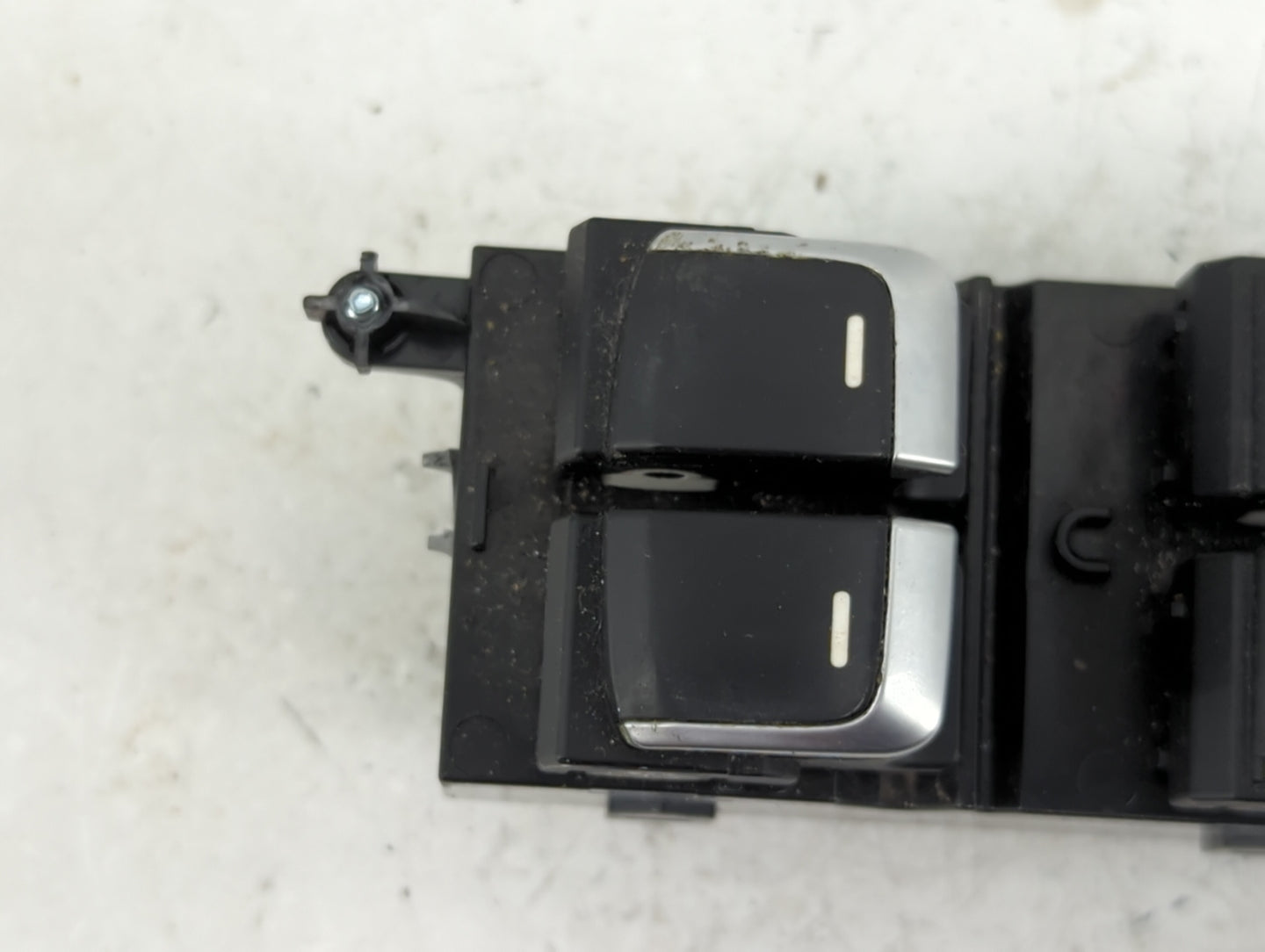 2017-2019 Kia Soul Master Power Window Switch Replacement Driver Side Left P/N:299130662 Fits Fits 2017 2018 2019 OEM Used A
