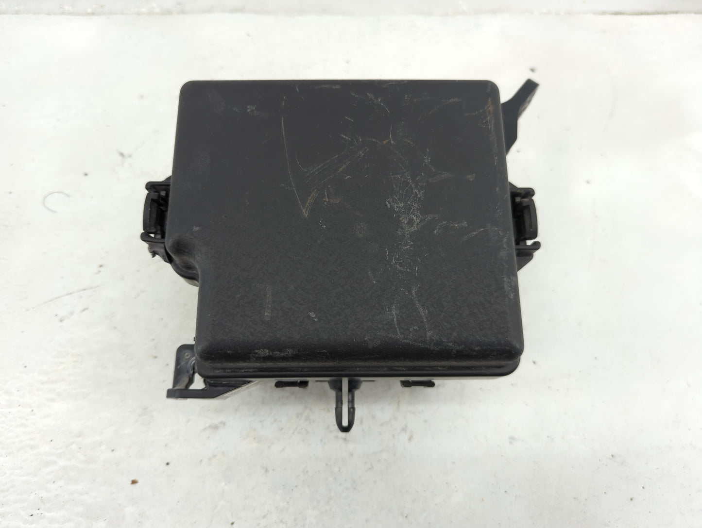 2017-2019 Kia Soul Fusebox Fuse Box Panel Relay Module P/N:91950-B2350 Fits Fits 2017 2018 2019 OEM Used Auto Parts - Oemuse