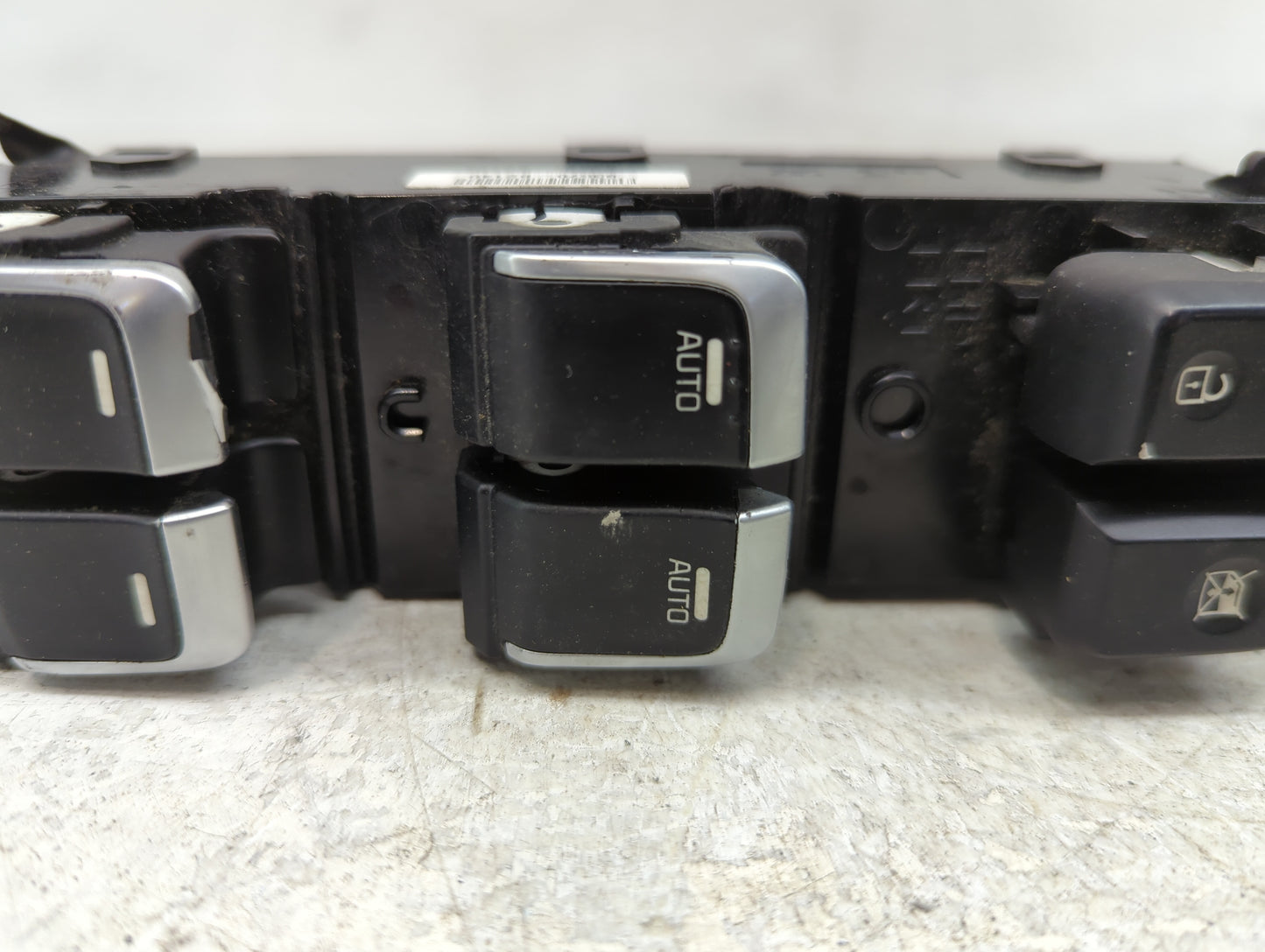 2017-2019 Kia Soul Master Power Window Switch Replacement Driver Side Left P/N:93570-B2140 Fits Fits 2017 2018 2019 OEM Used